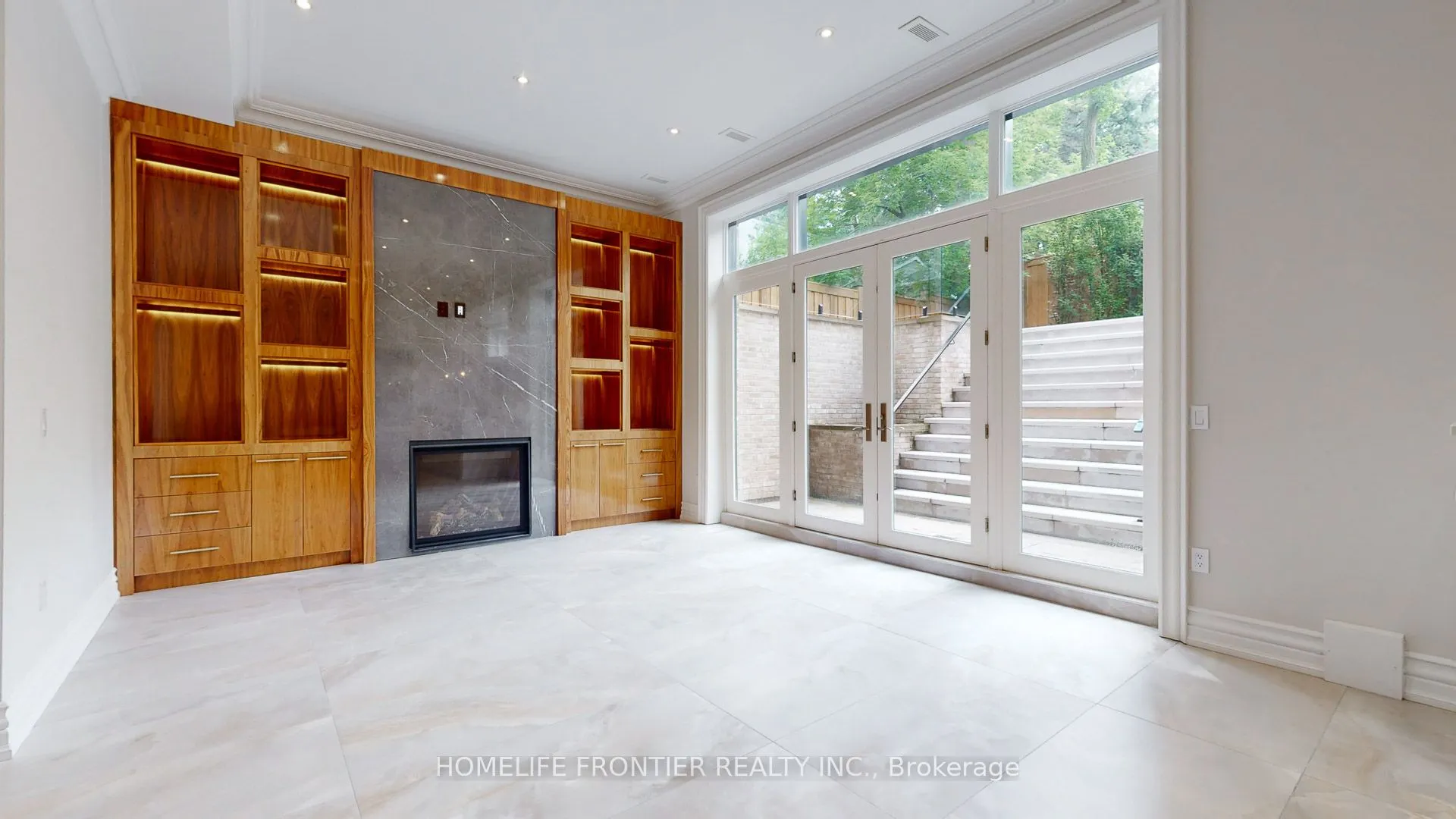 73 Lord Seaton Road