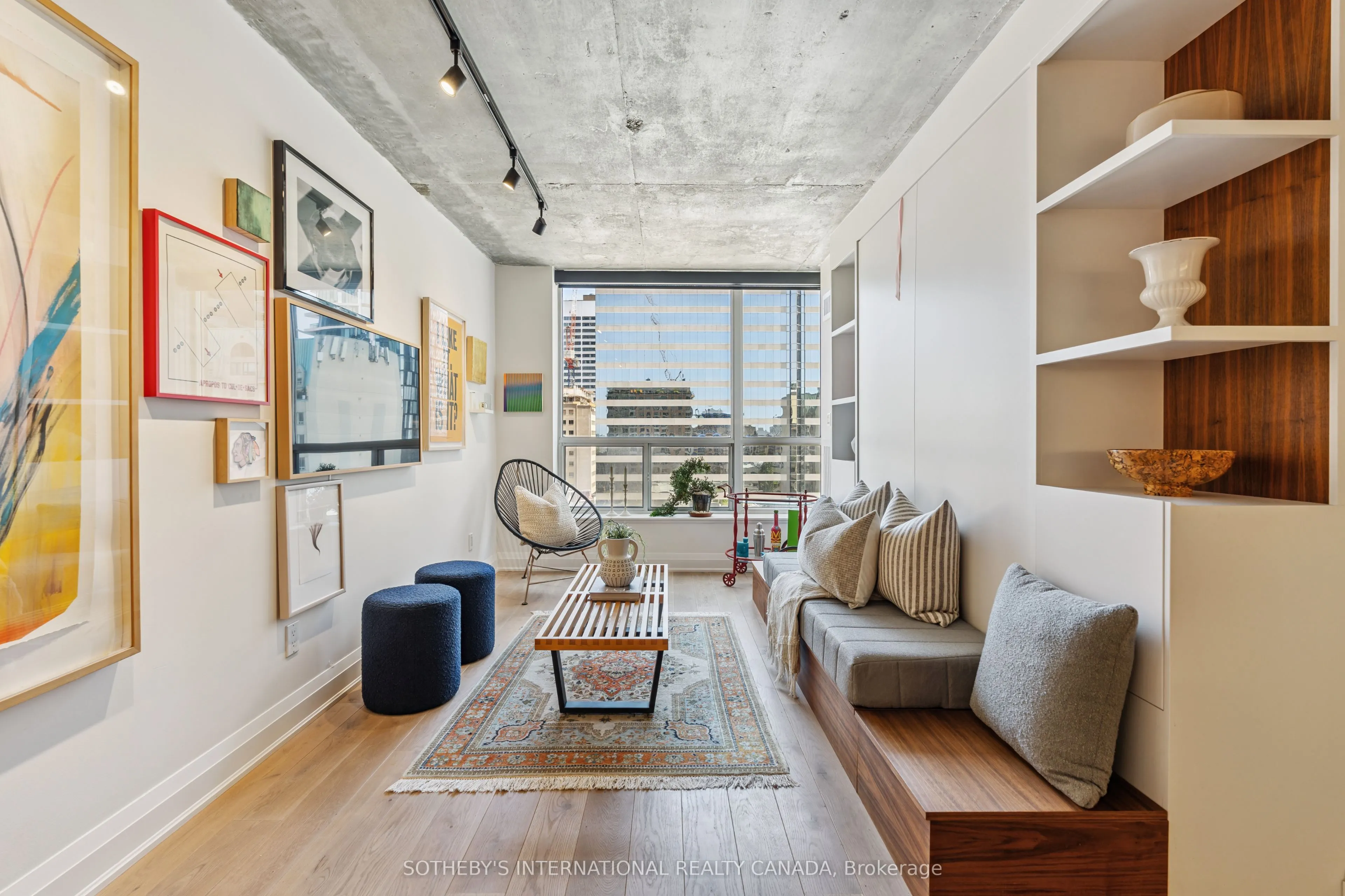 152 St Patrick Street, #1011