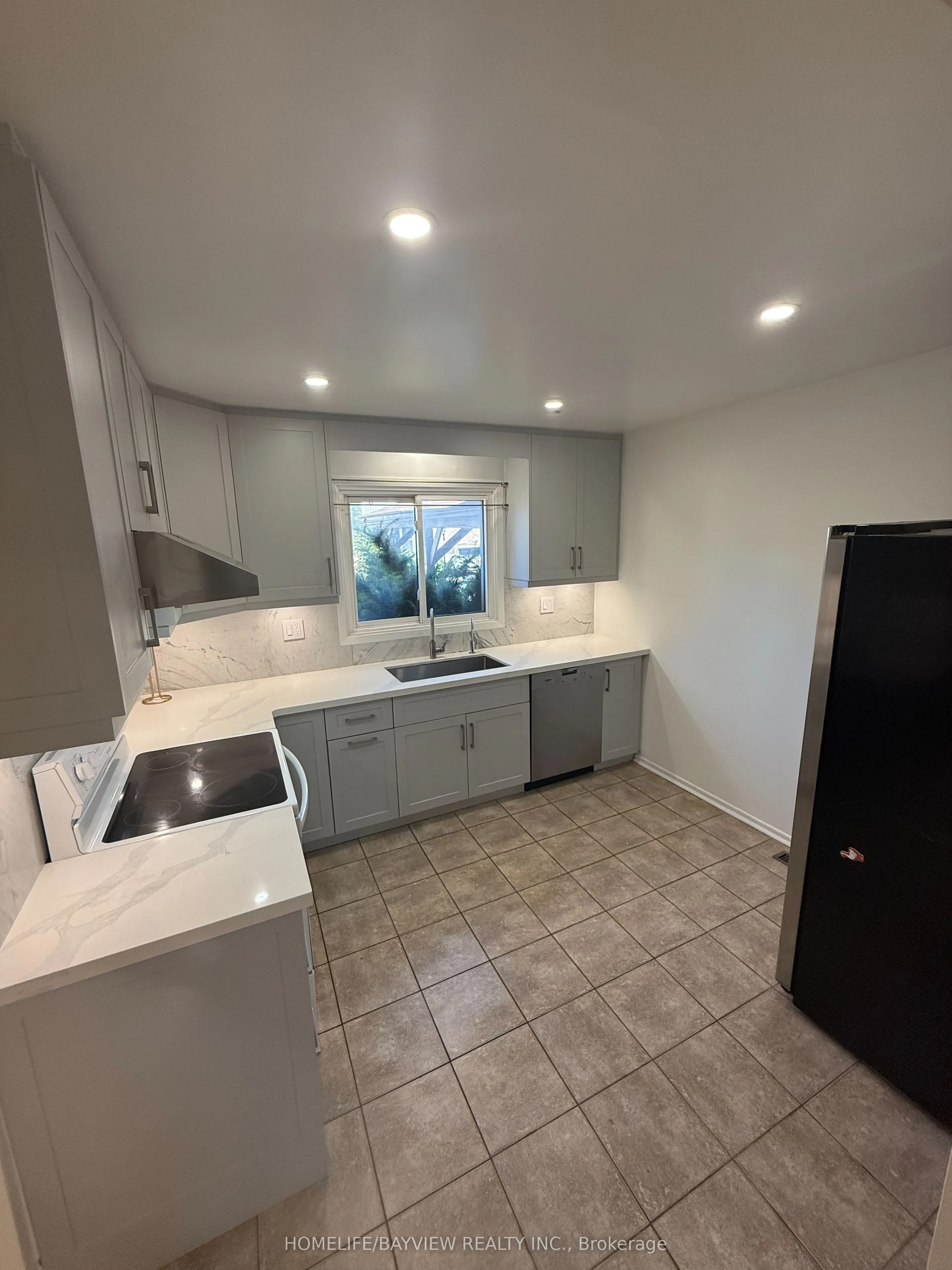 12 Crab Appleway Way, #6