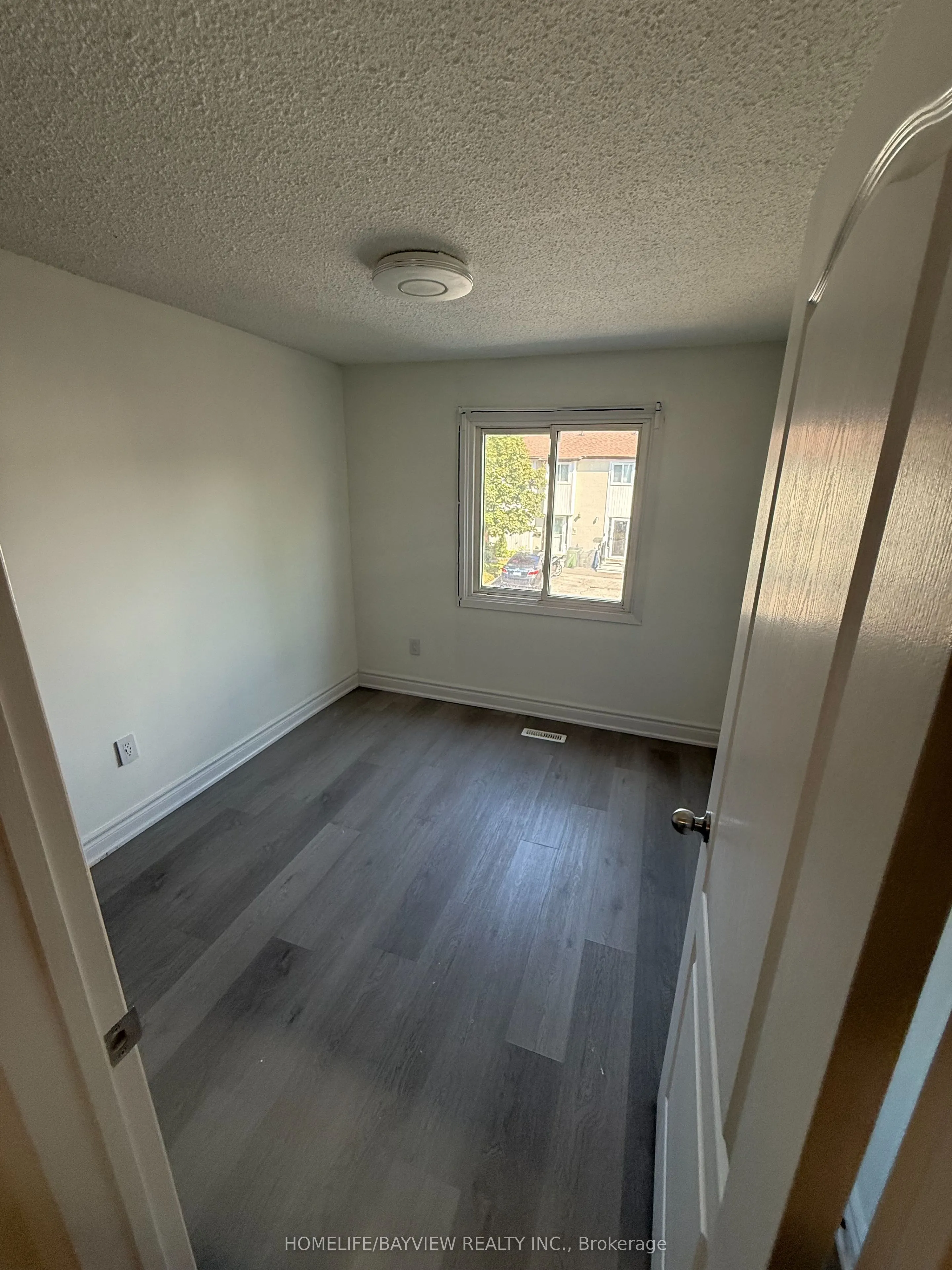 12 Crab Appleway Way, #6