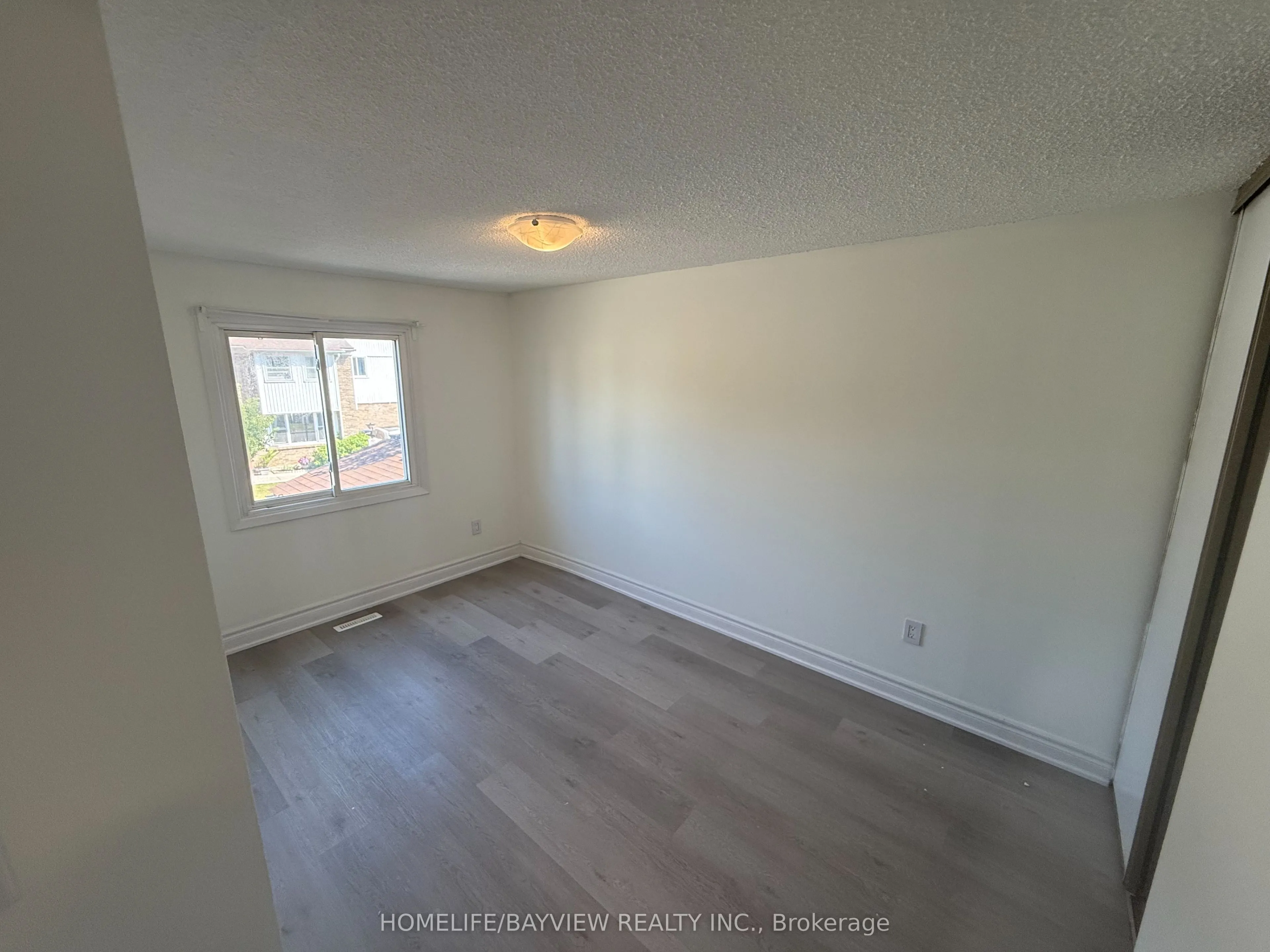 12 Crab Appleway Way, #6