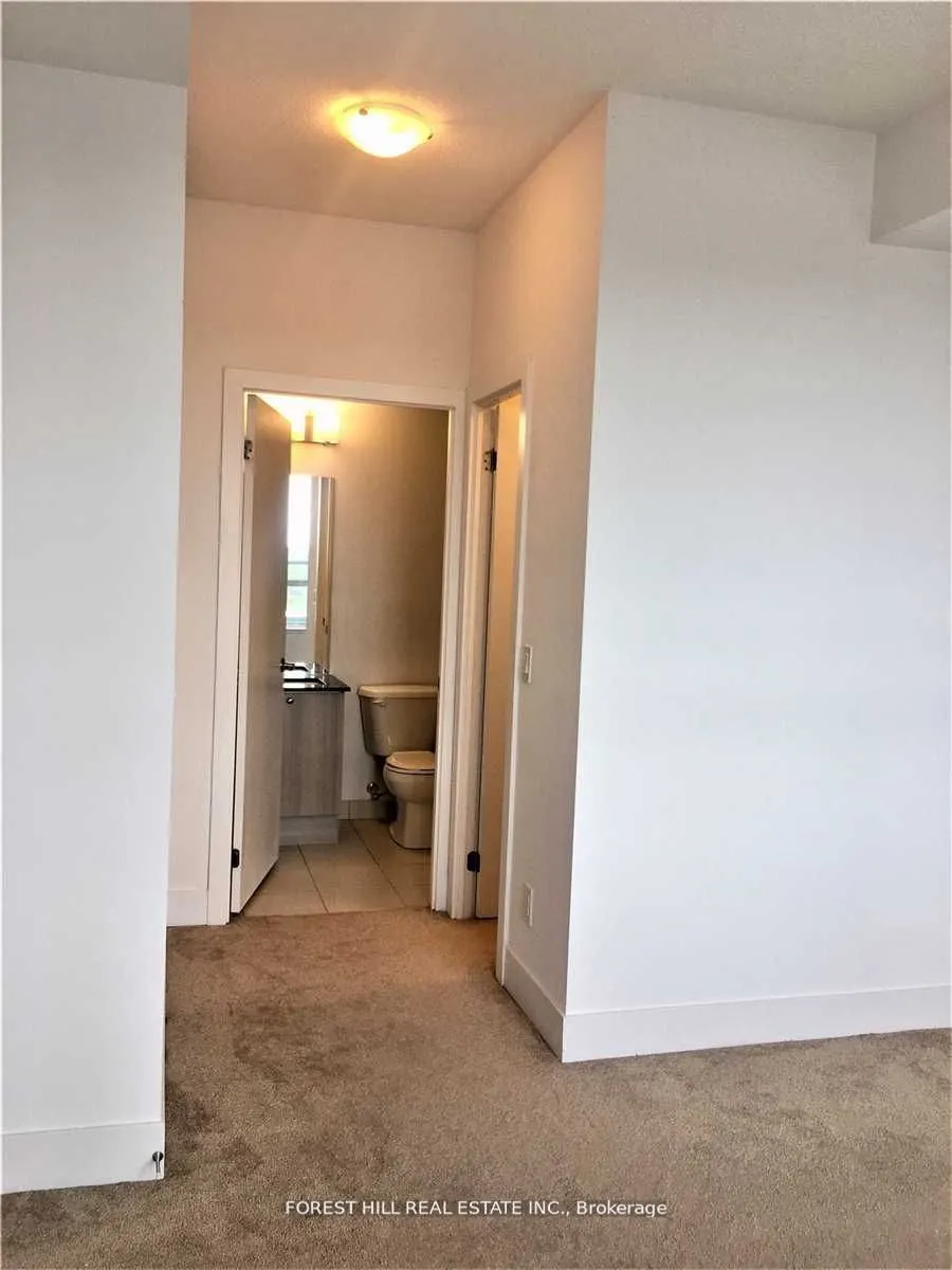 7 Kenaston Garden, #716