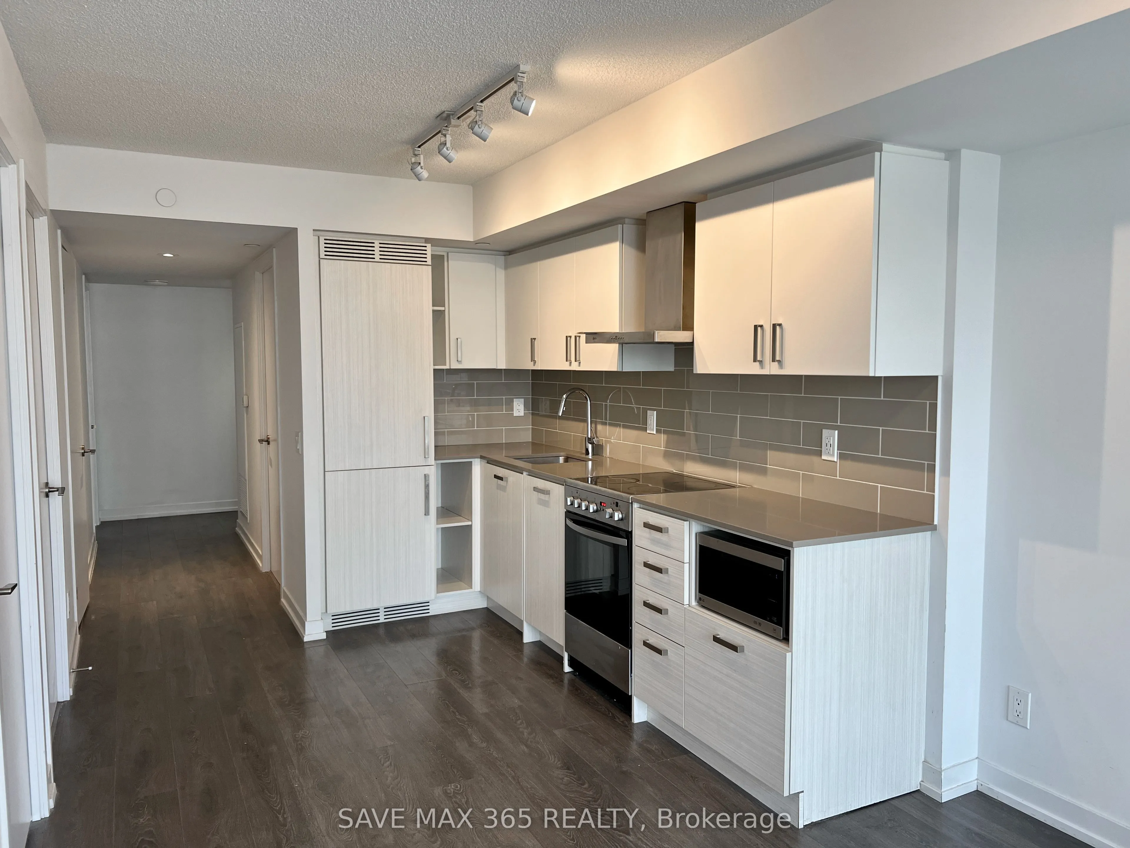 125 Redpath Avenue, #1101