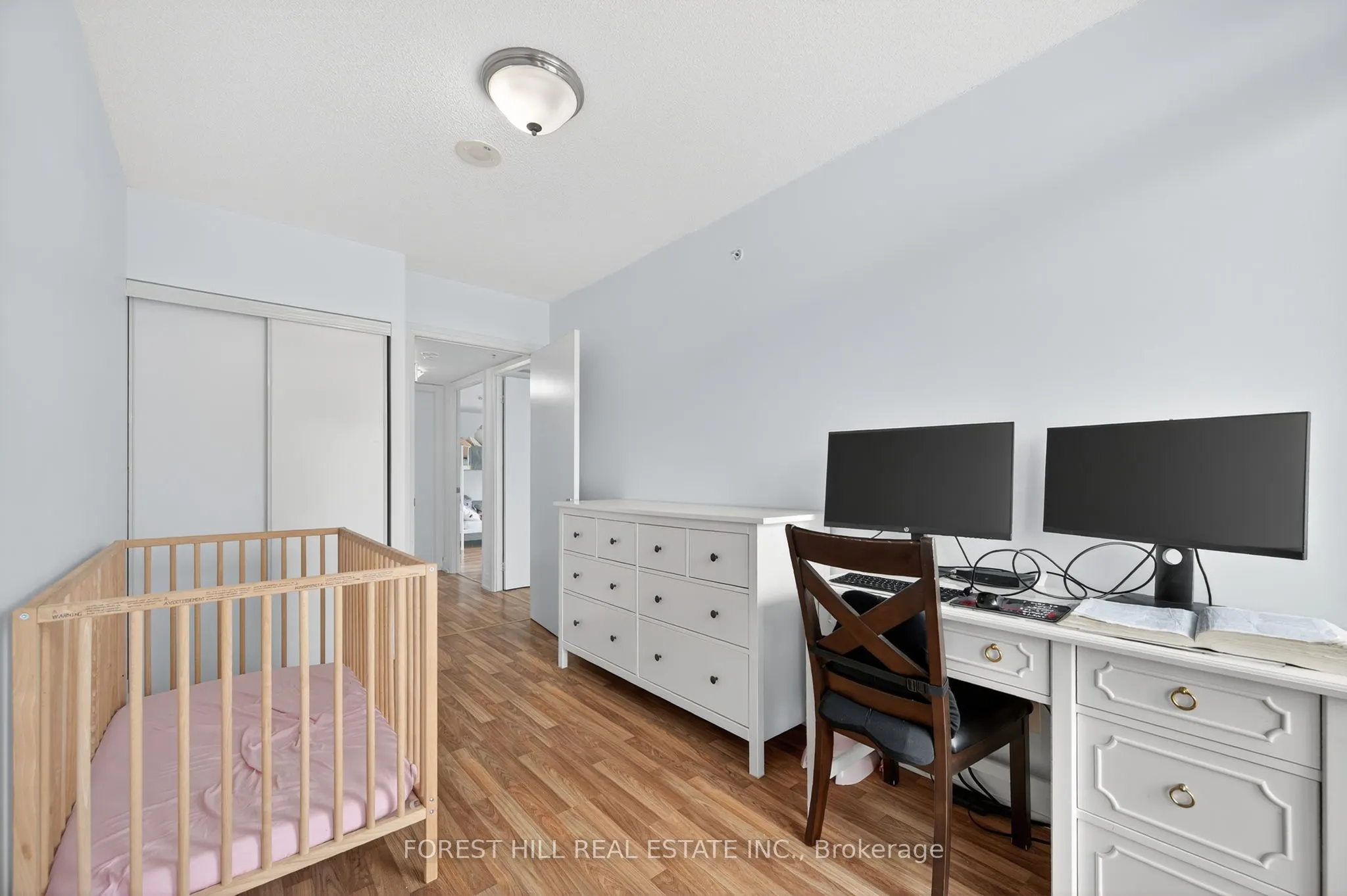 565 Wilson Avenue, #W1204