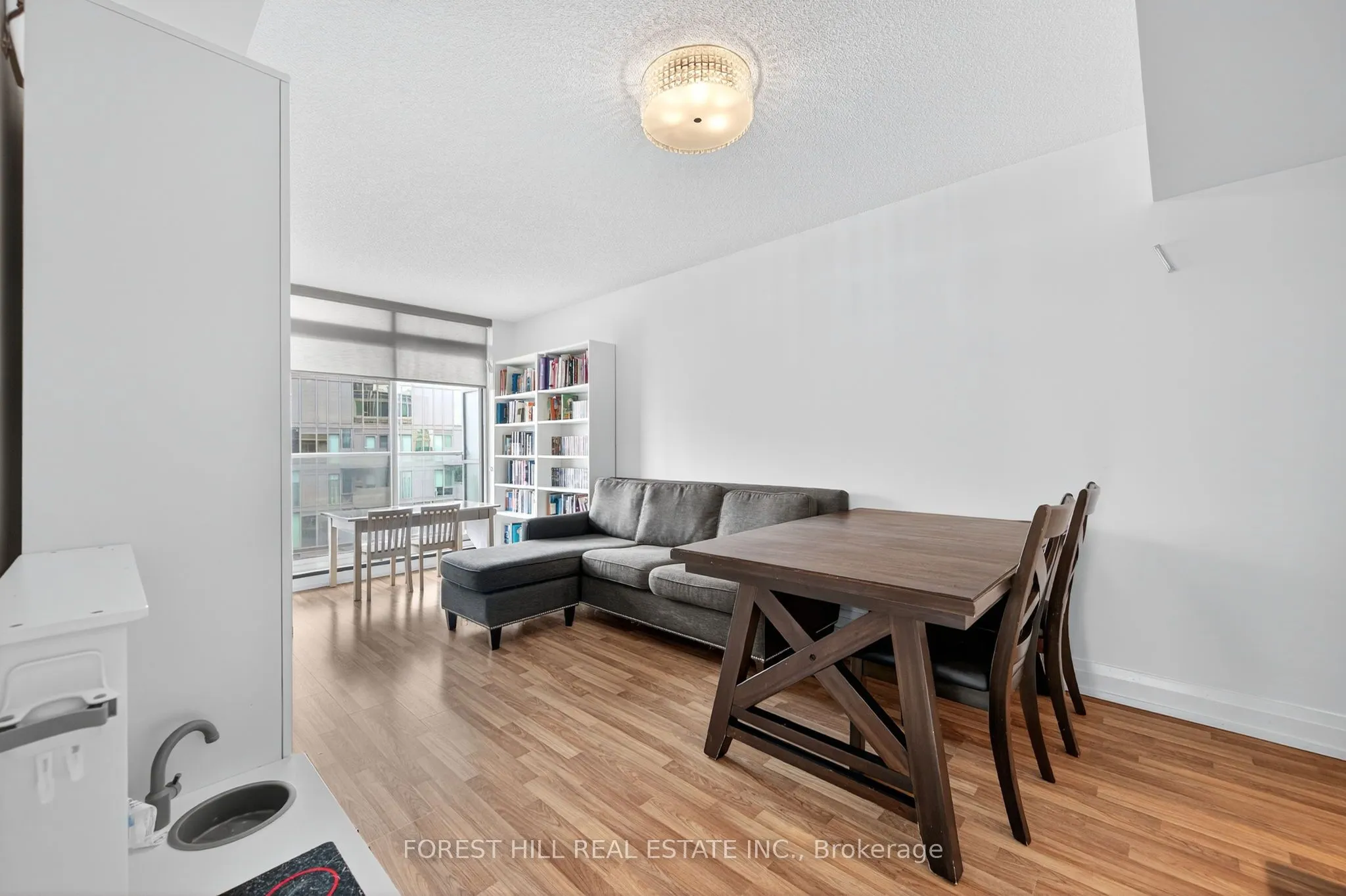 565 Wilson Avenue, #W1204