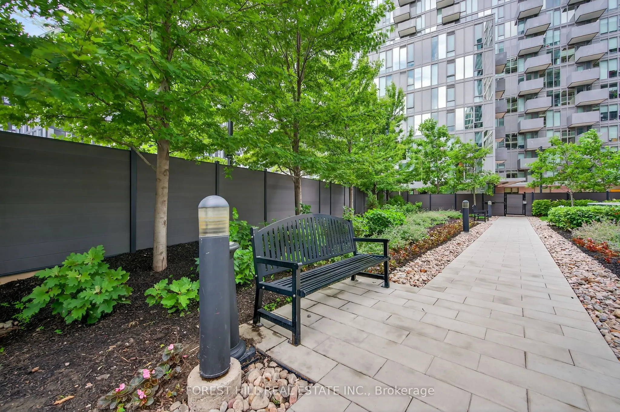 565 Wilson Avenue, #W1204