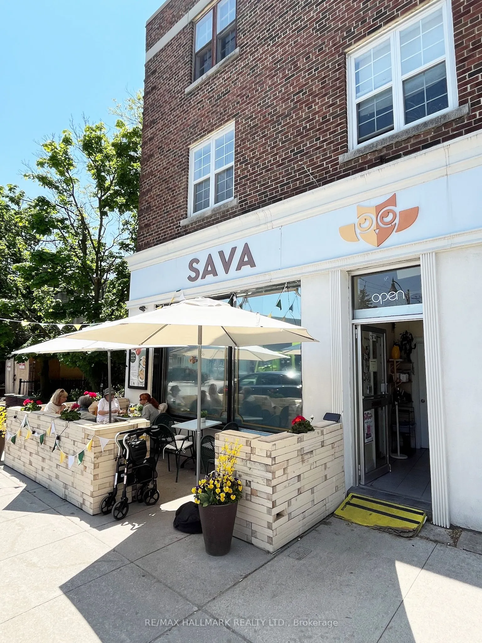 2674 Yonge Street