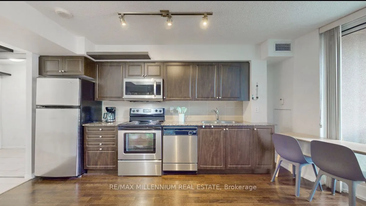 209 Fort York Boulevard, #473