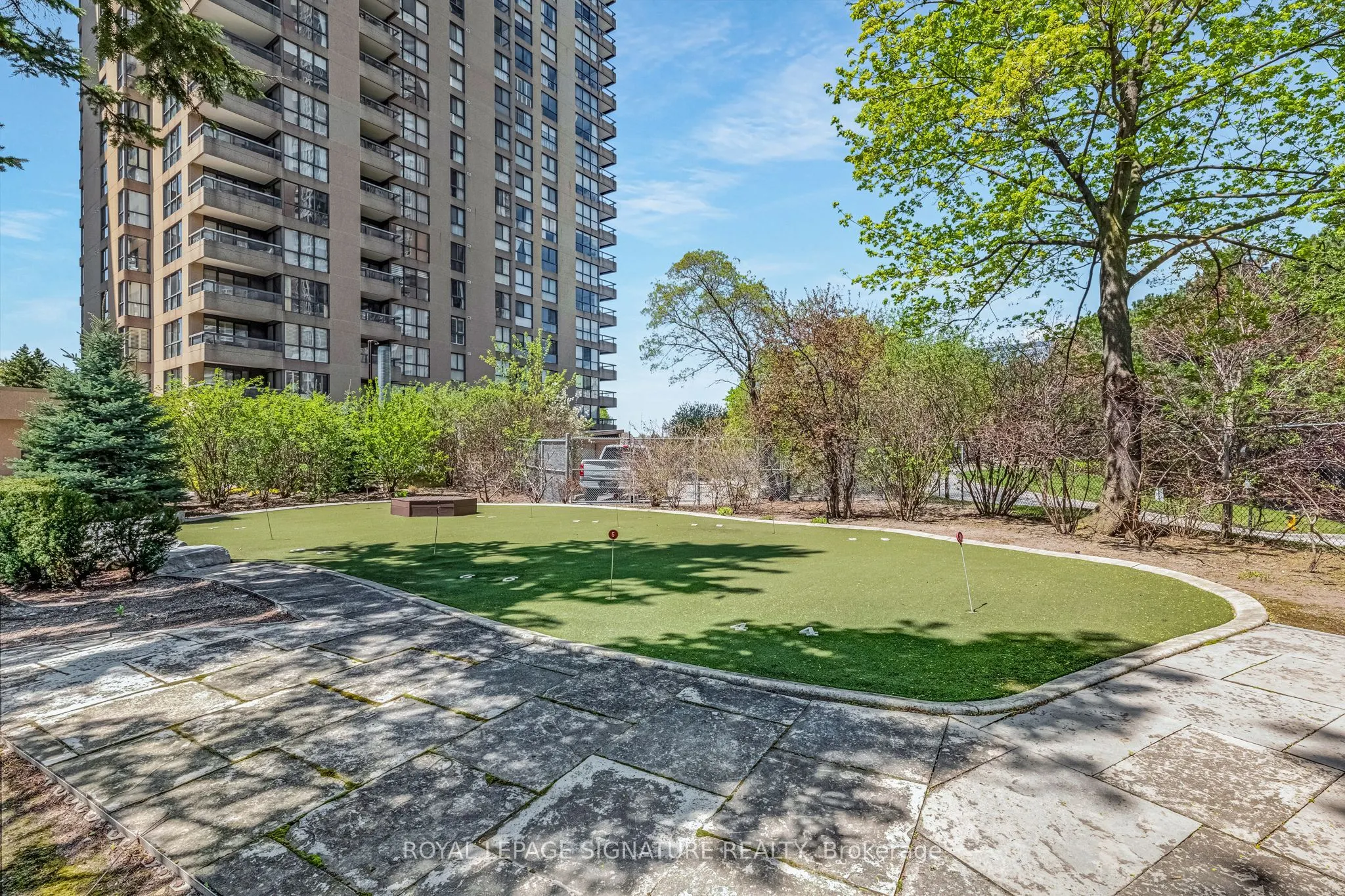 3 Concorde Place, #3003