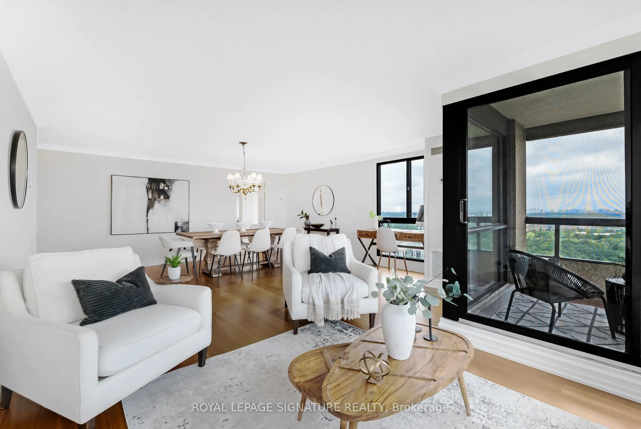 3 Concorde Place, #3003