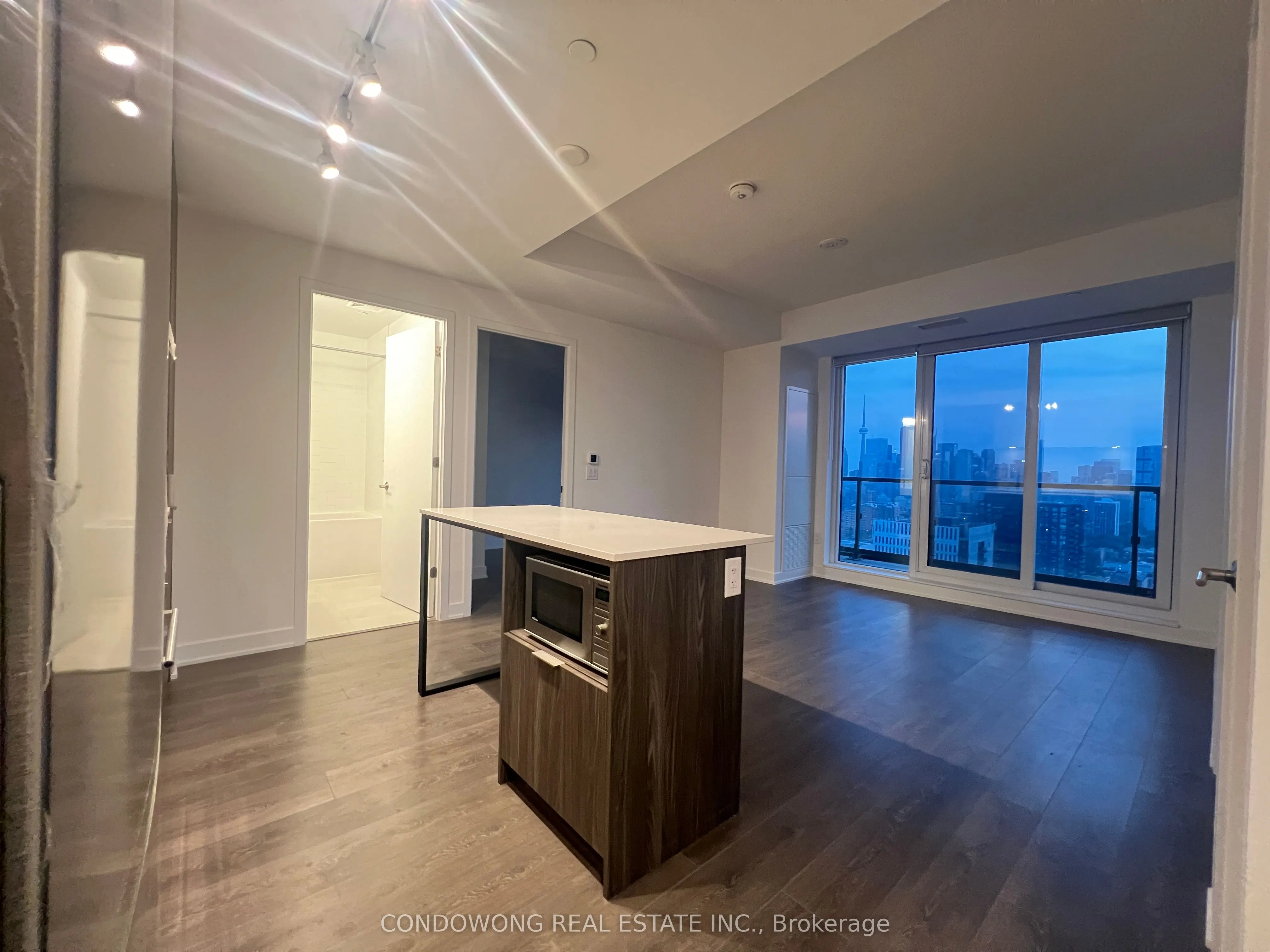 130 River Street, #3104