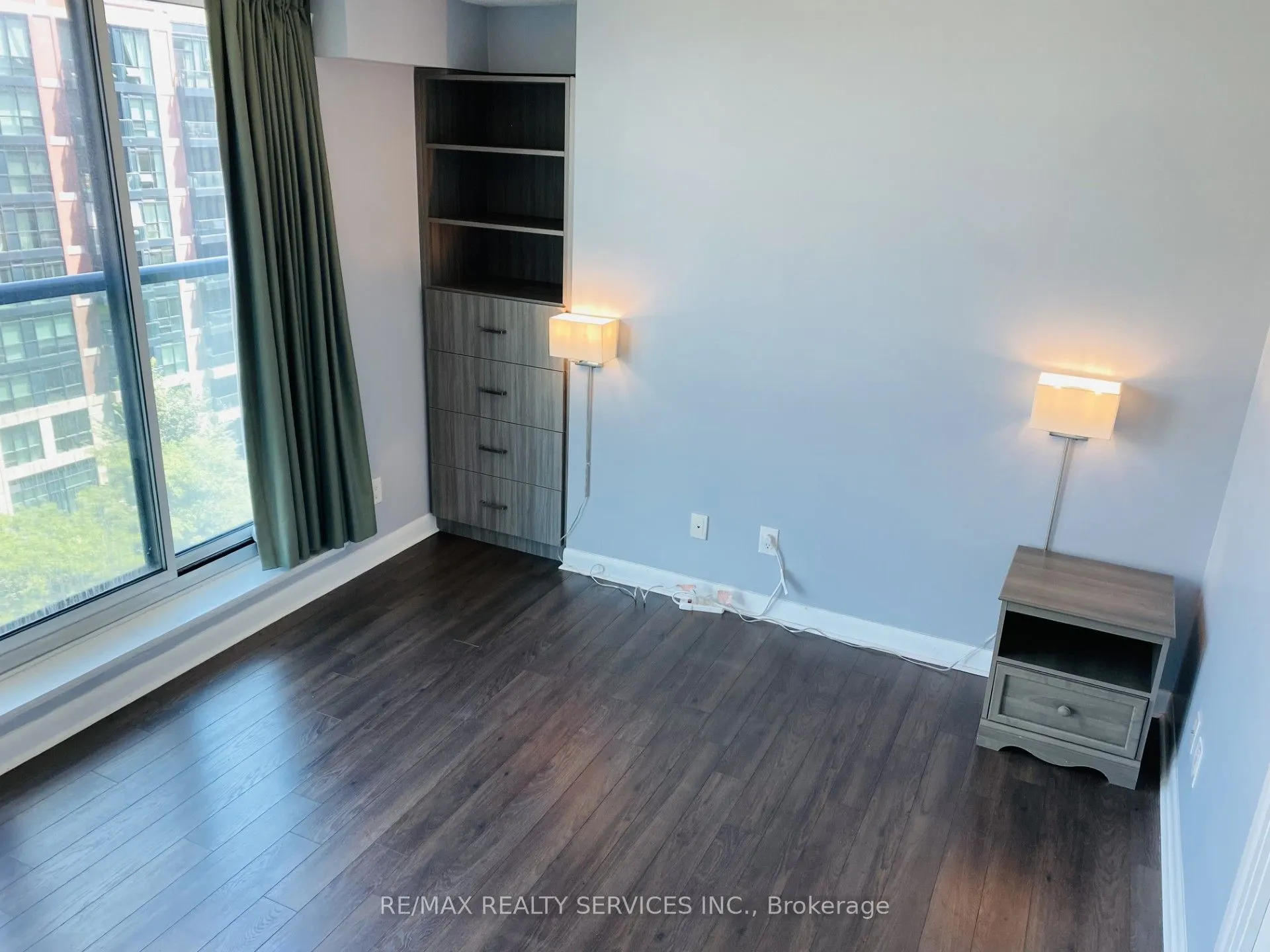 525 Wilson Avenue, #824