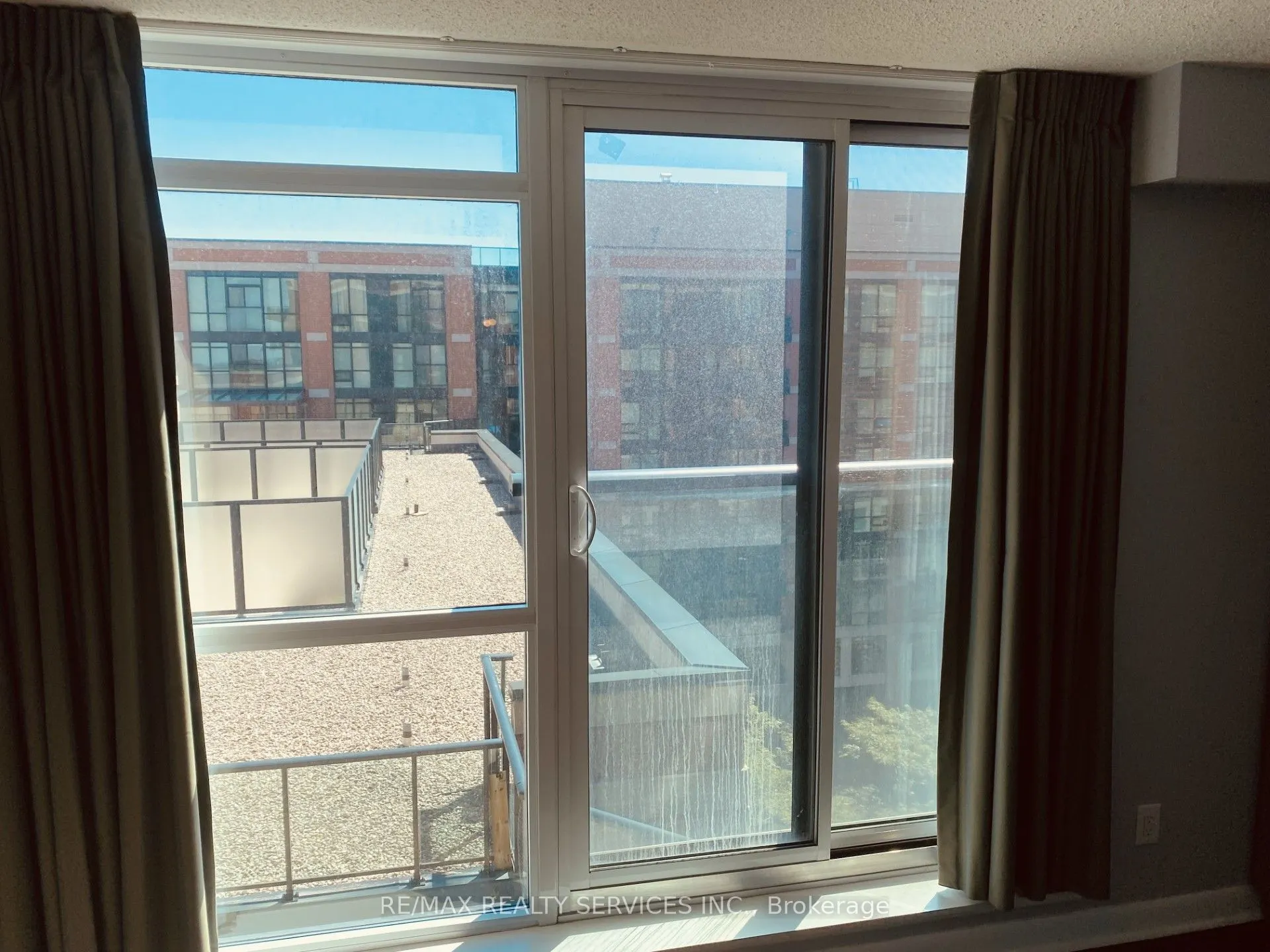 525 Wilson Avenue, #824