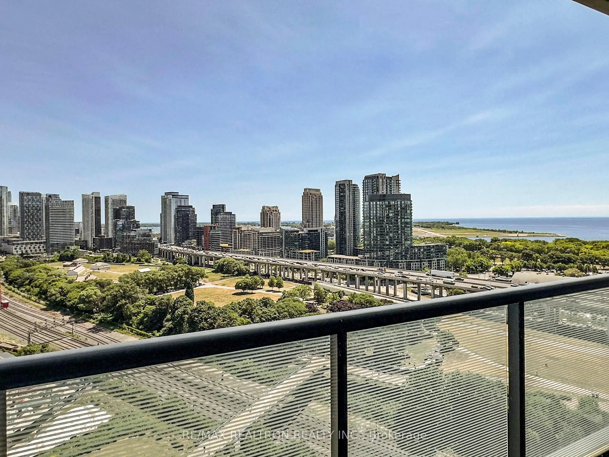 30 Ordnance Street, #1811