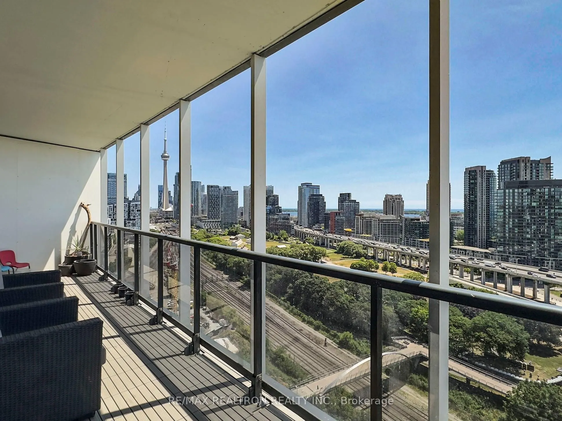 30 Ordnance Street, #1811