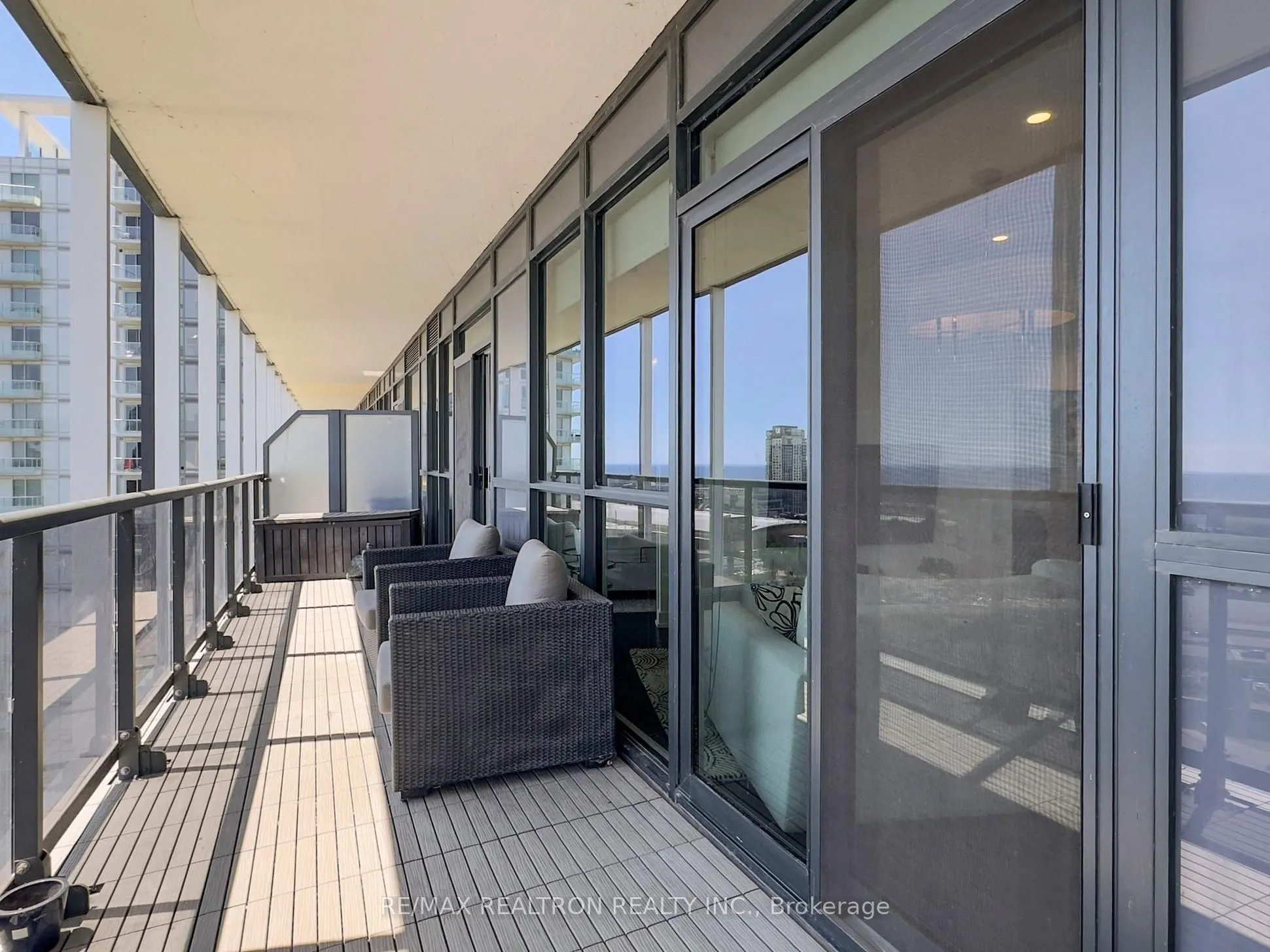 30 Ordnance Street, #1811
