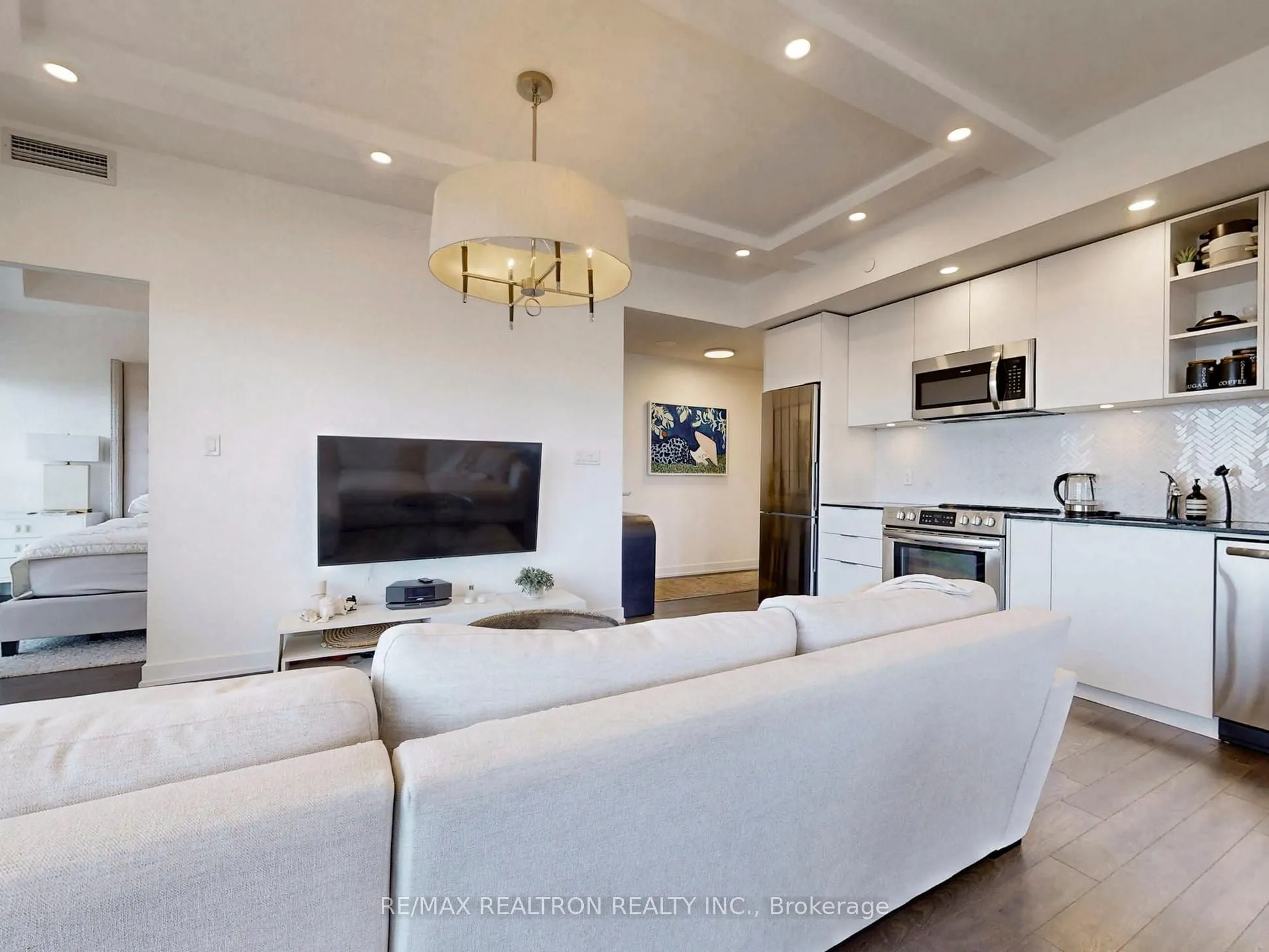 30 Ordnance Street, #1811