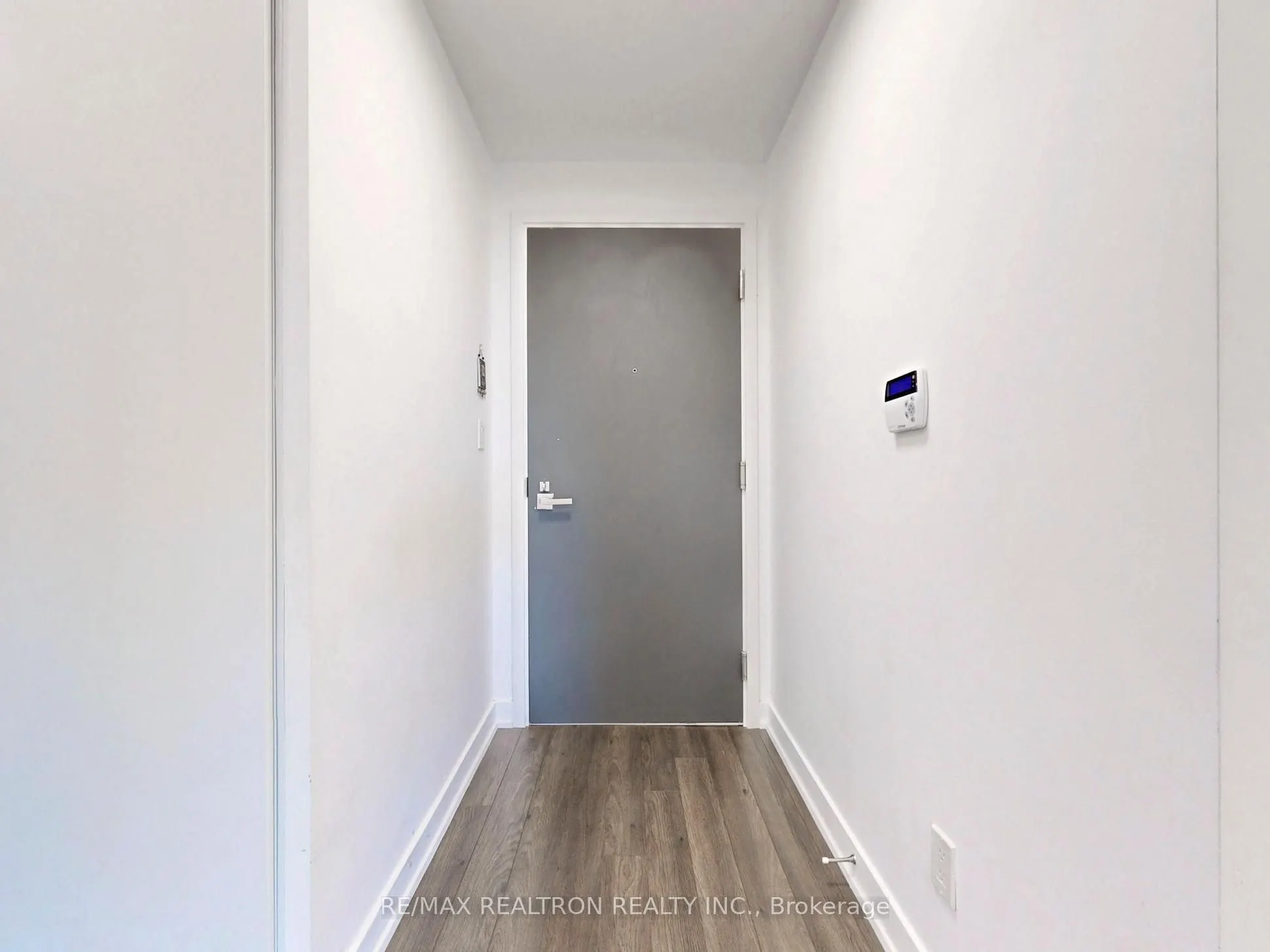 30 Ordnance Street, #1811