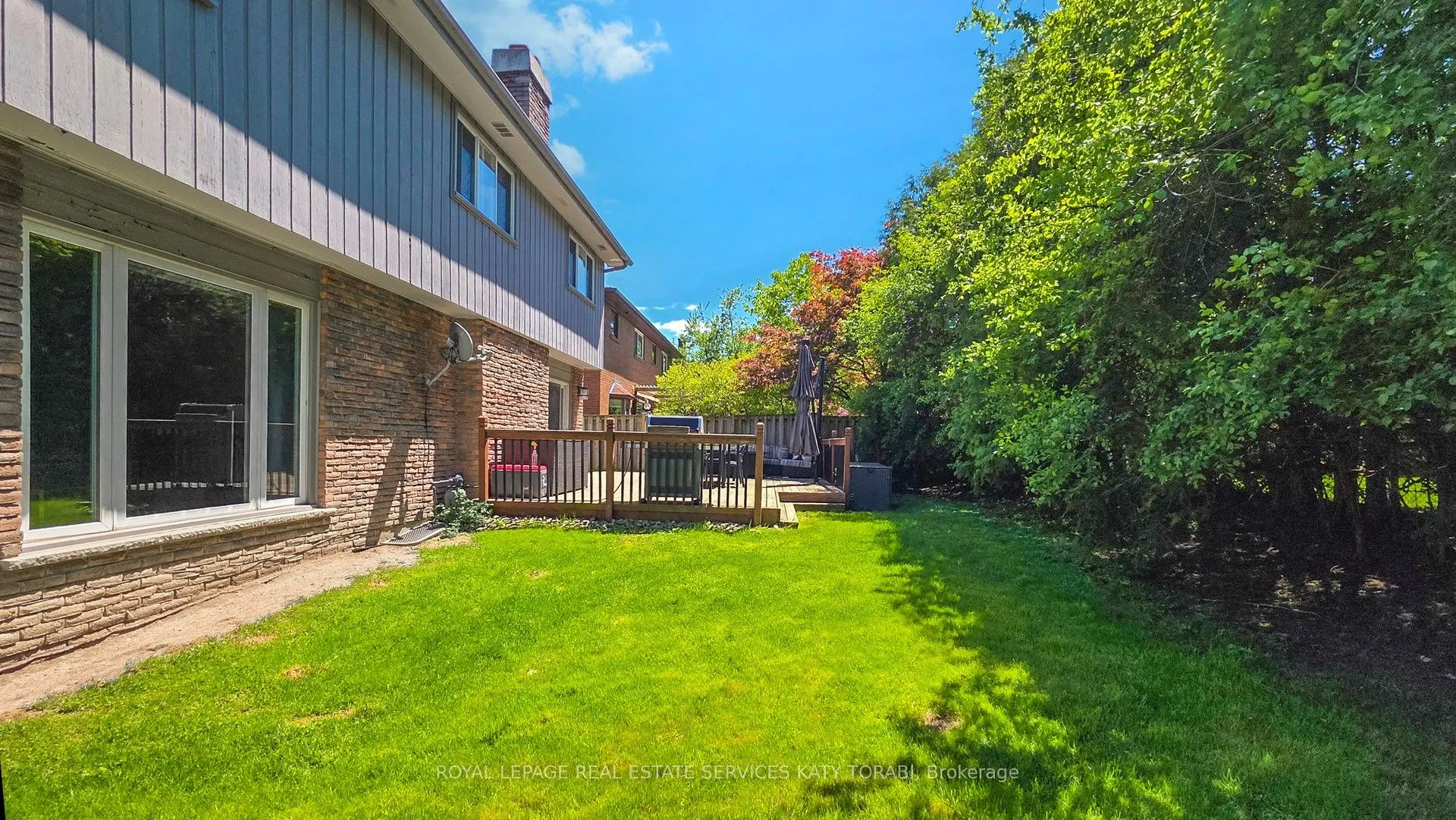 52 Leacock Crescent