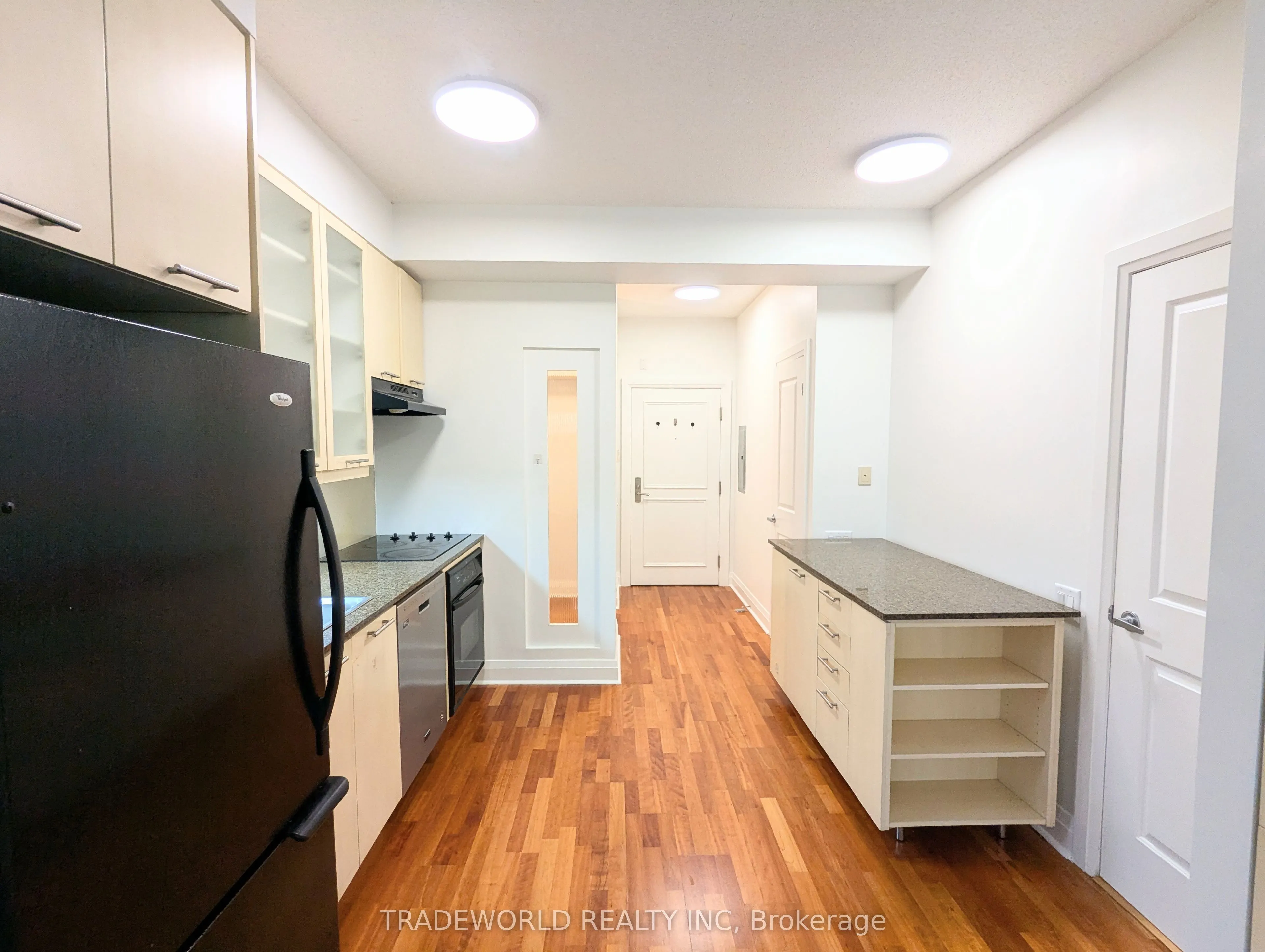 25 Scrivener Square, #301
