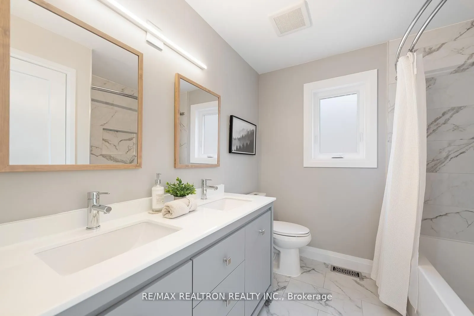 24 Model Avenue