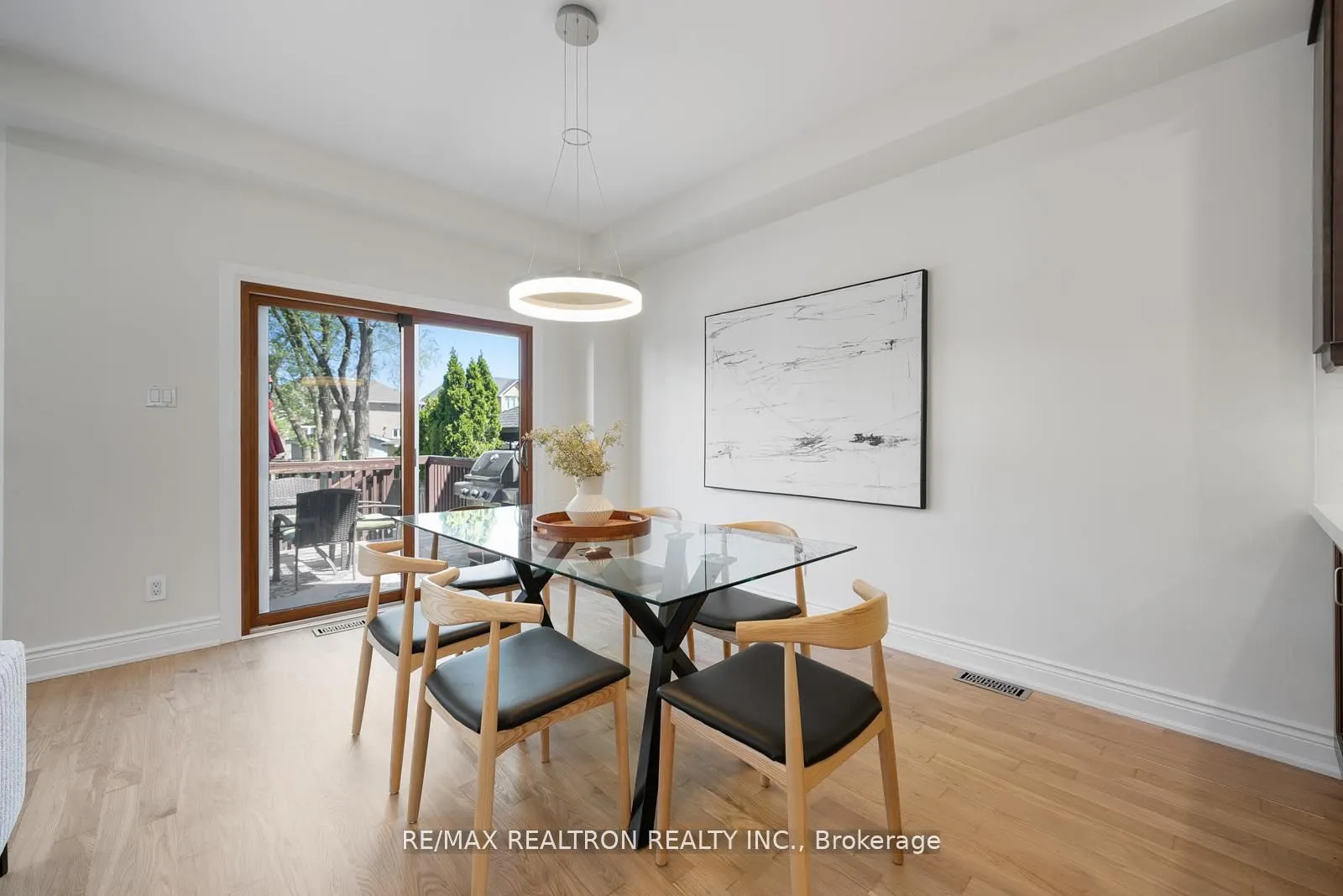 24 Model Avenue