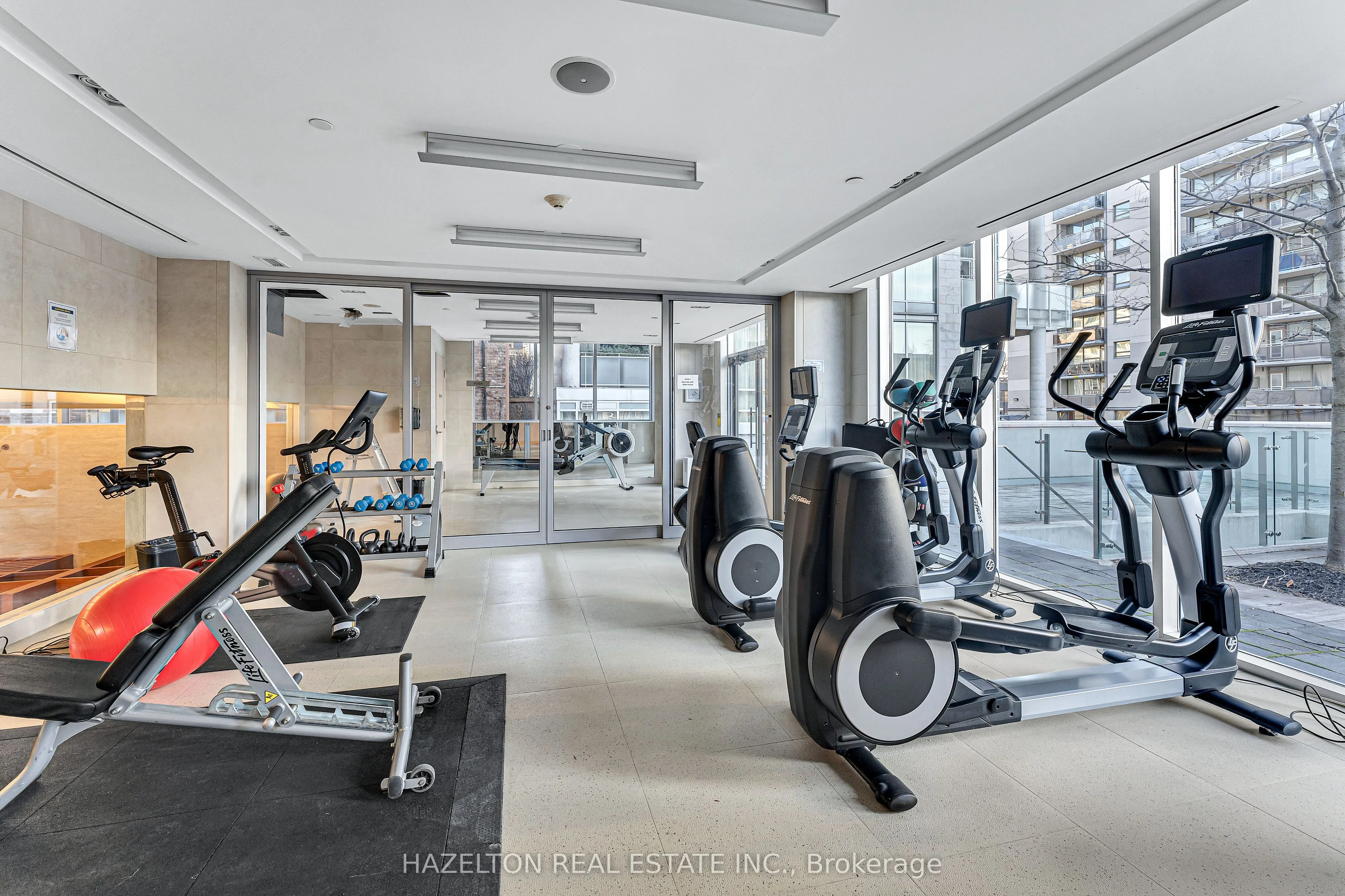 170 Avenue Road, #1509