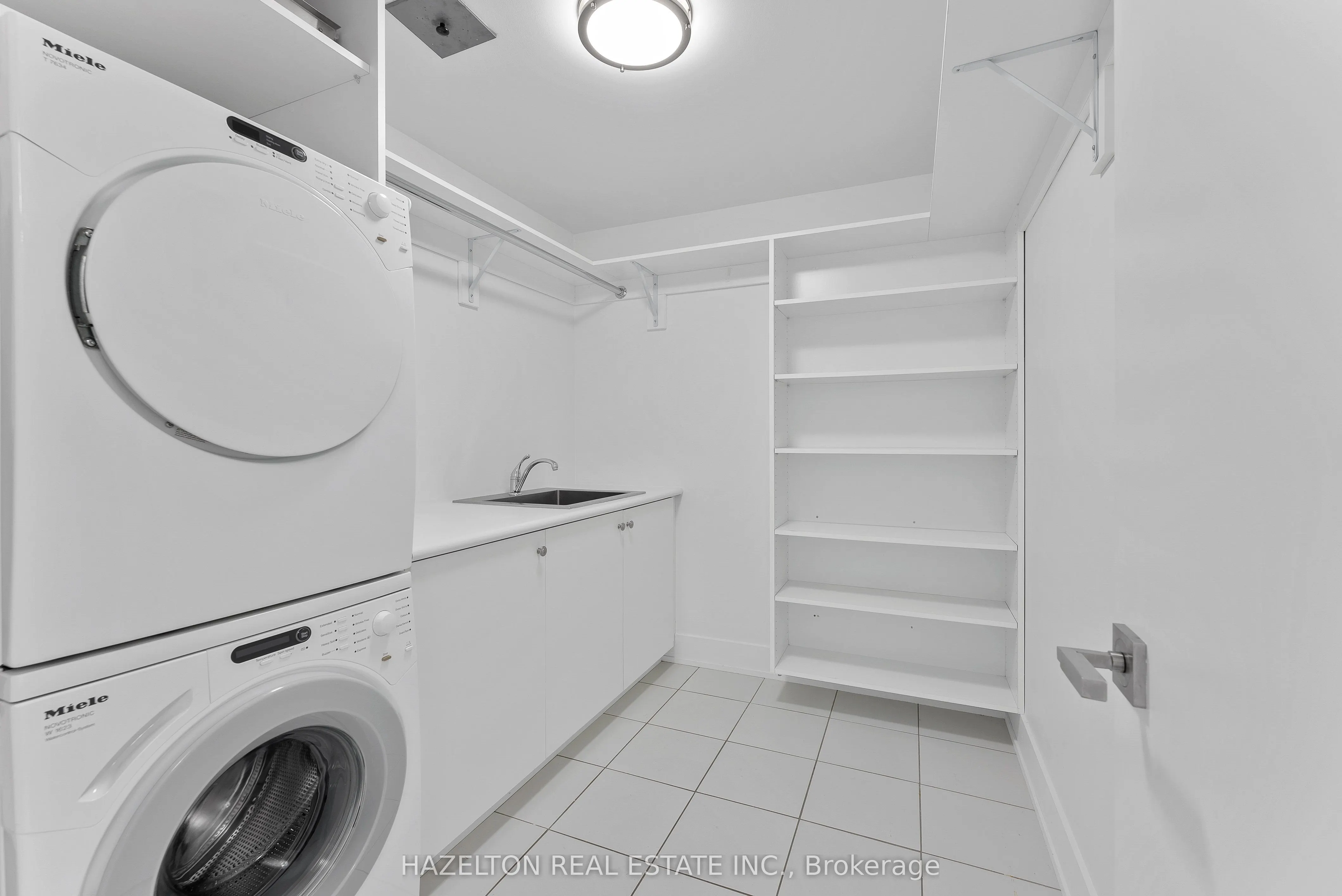170 Avenue Road, #1509