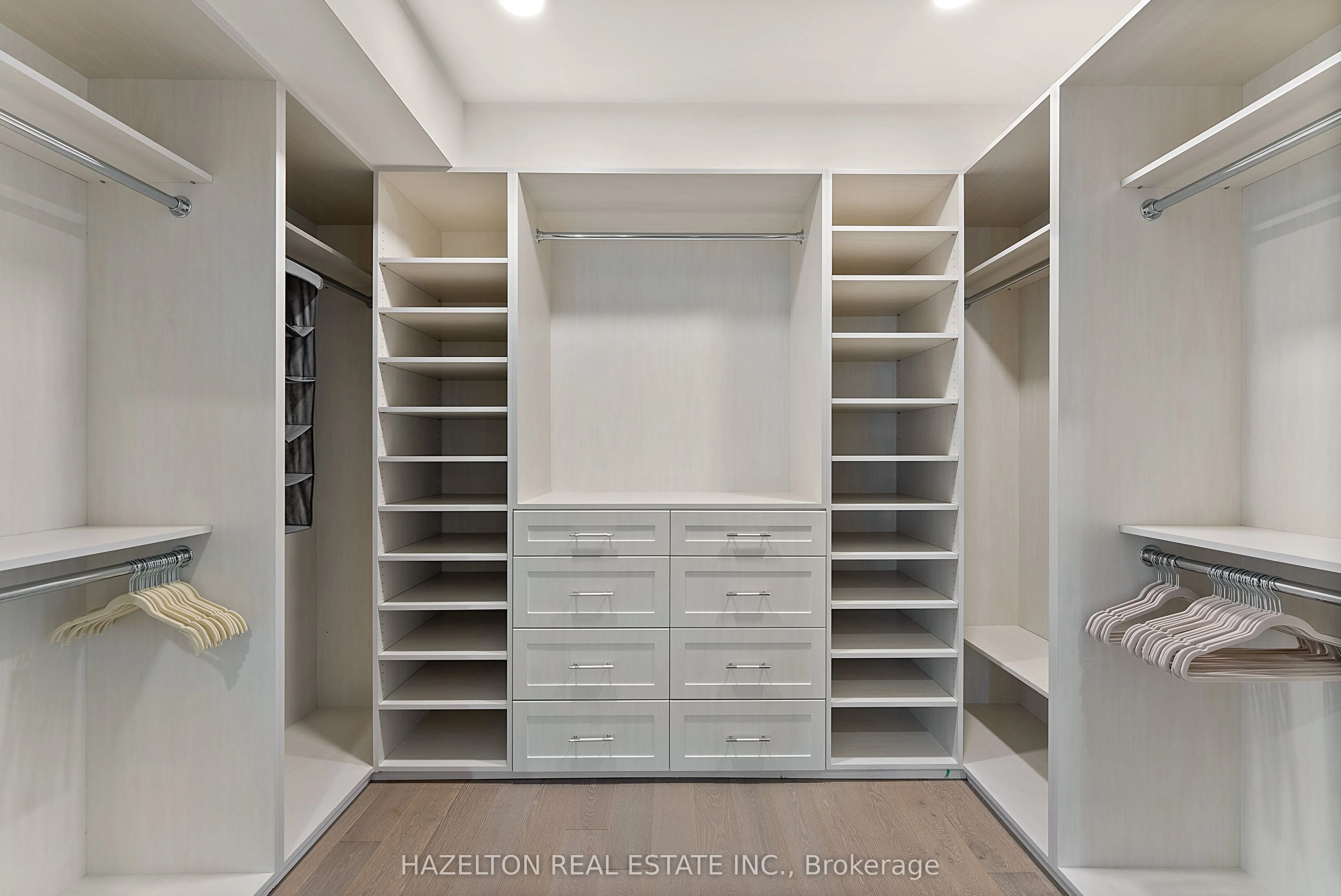 170 Avenue Road, #1509