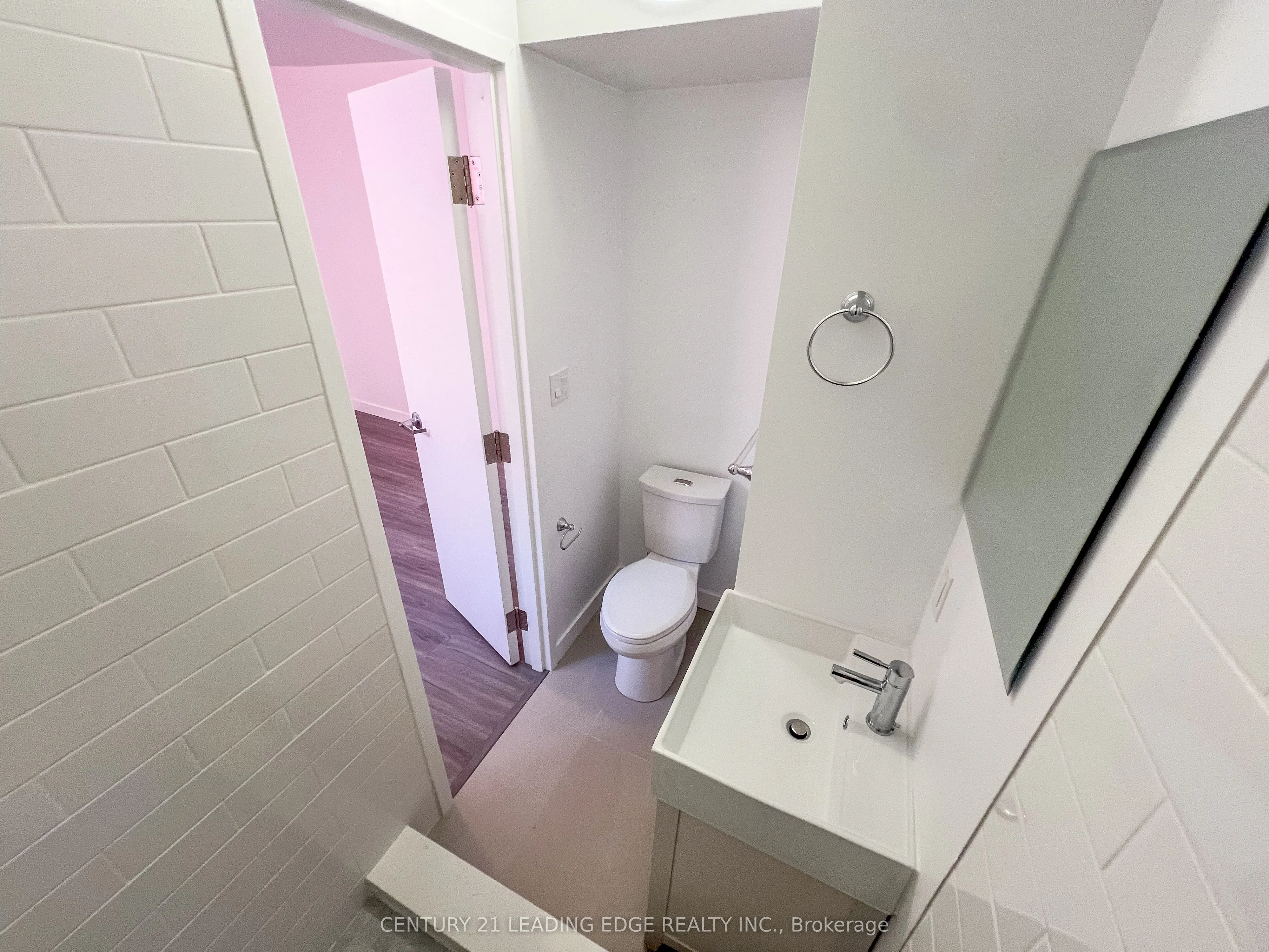 1A LEONARD Avenue, #1