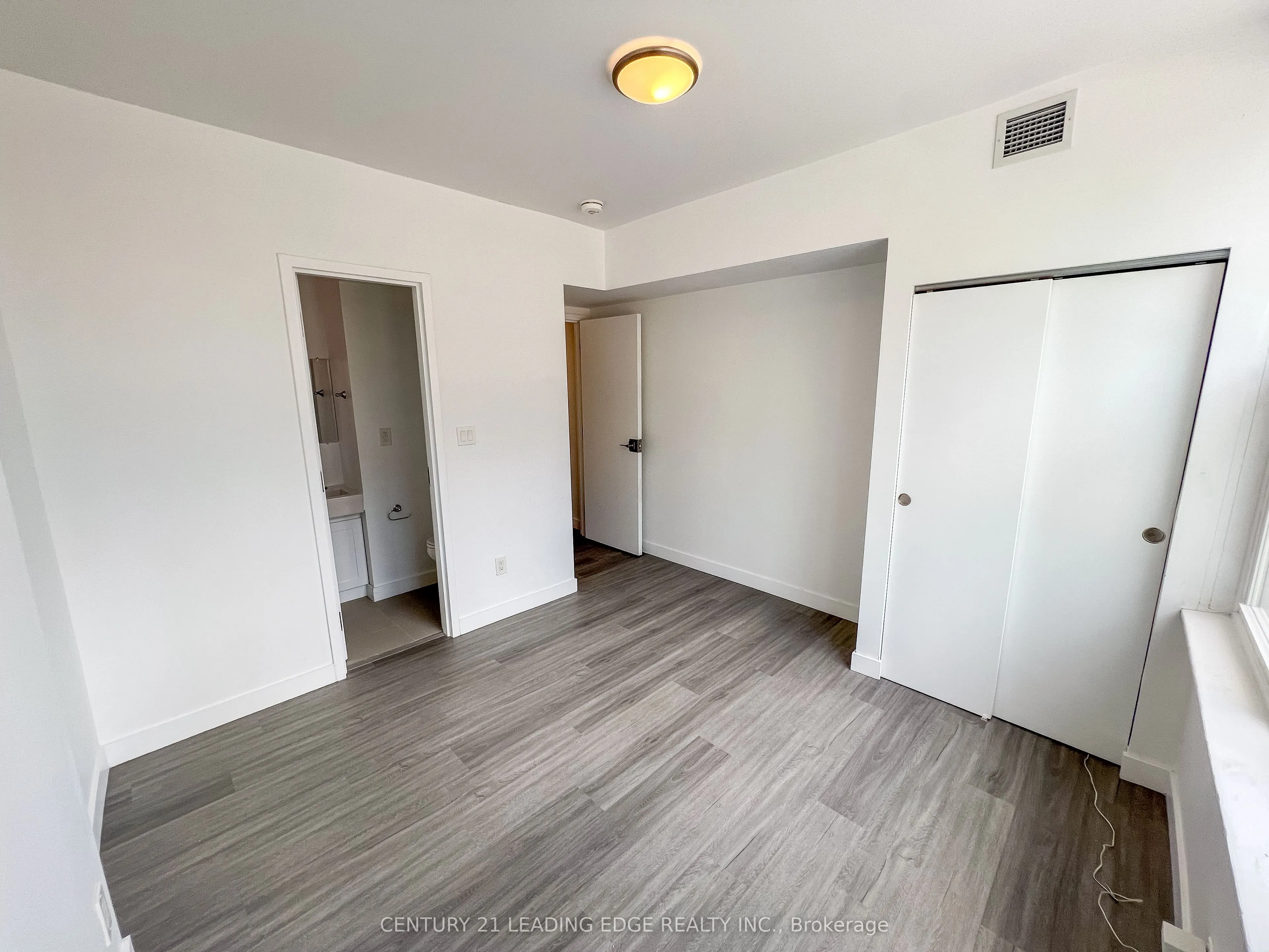 1A LEONARD Avenue, #1