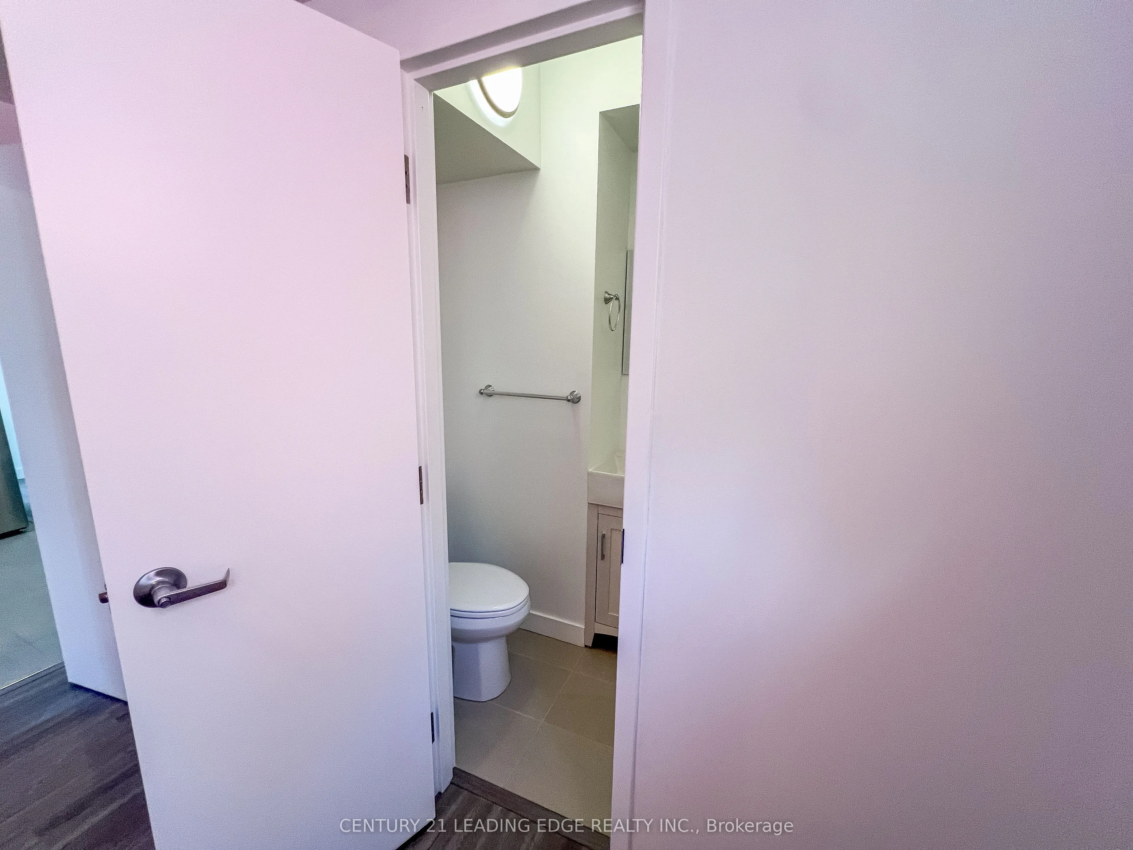 1A LEONARD Avenue, #1