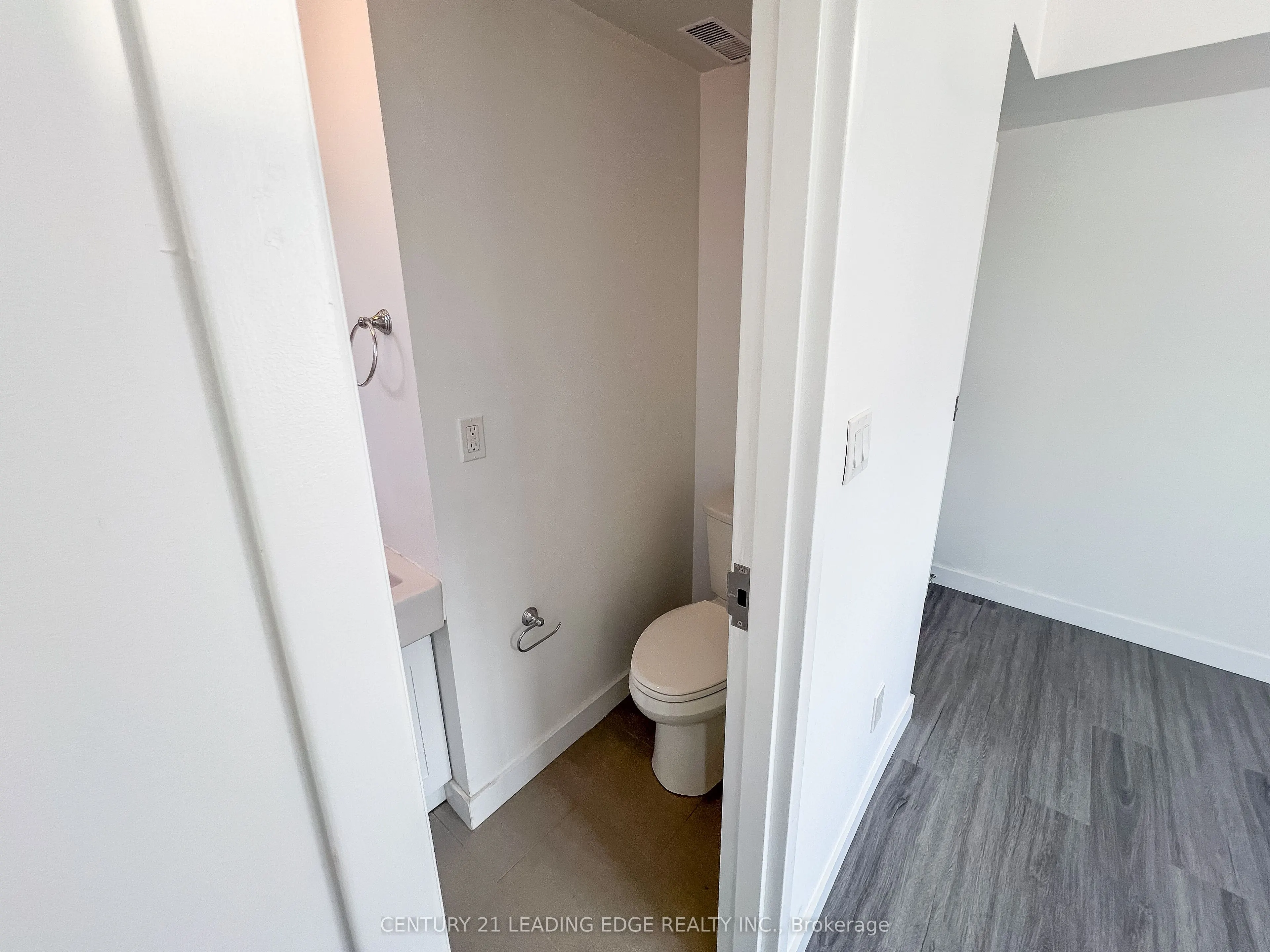 1A LEONARD Avenue, #1