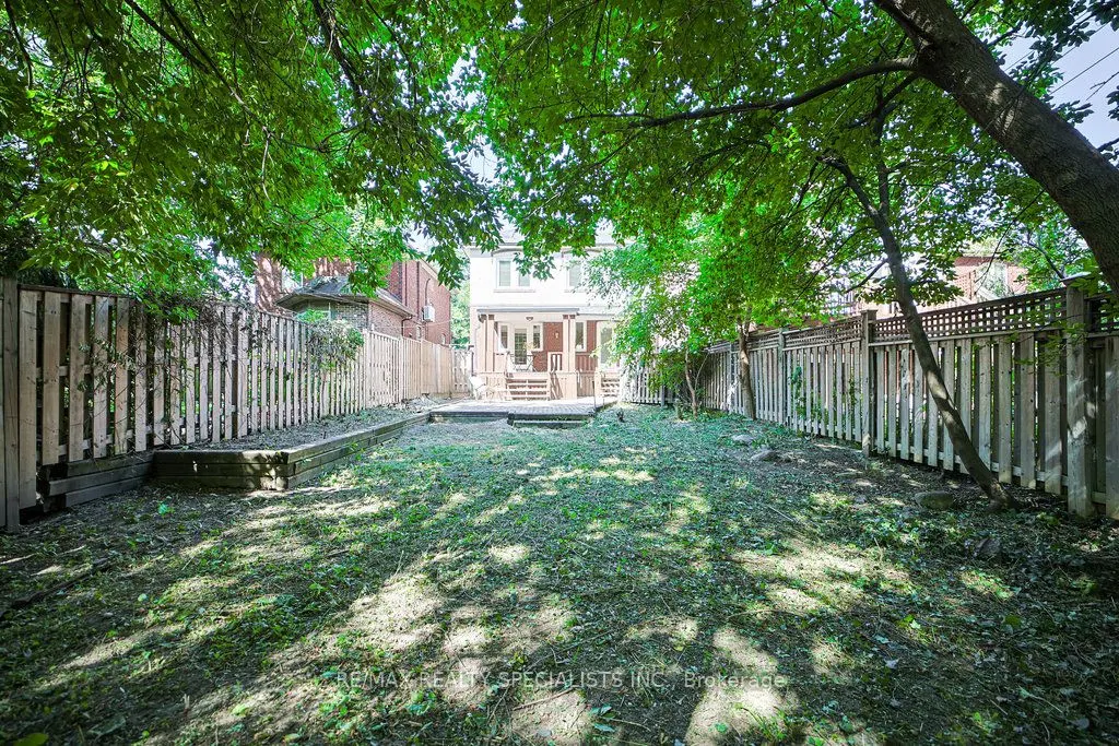 123 Colin Avenue