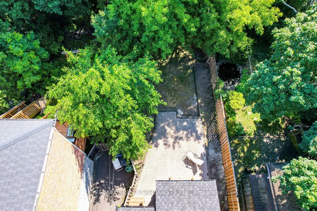 123 Colin Avenue