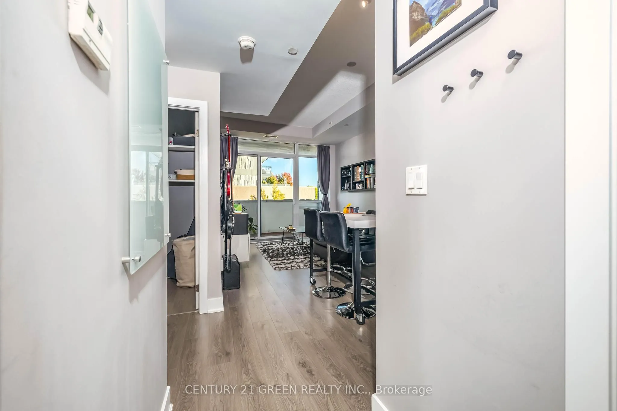 99 The Donway Way, #203