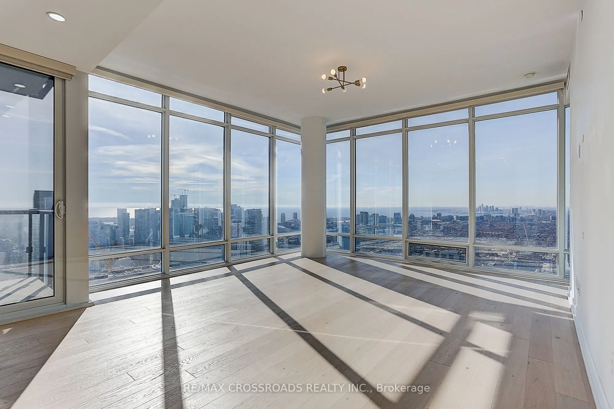 488 University Avenue, #4310