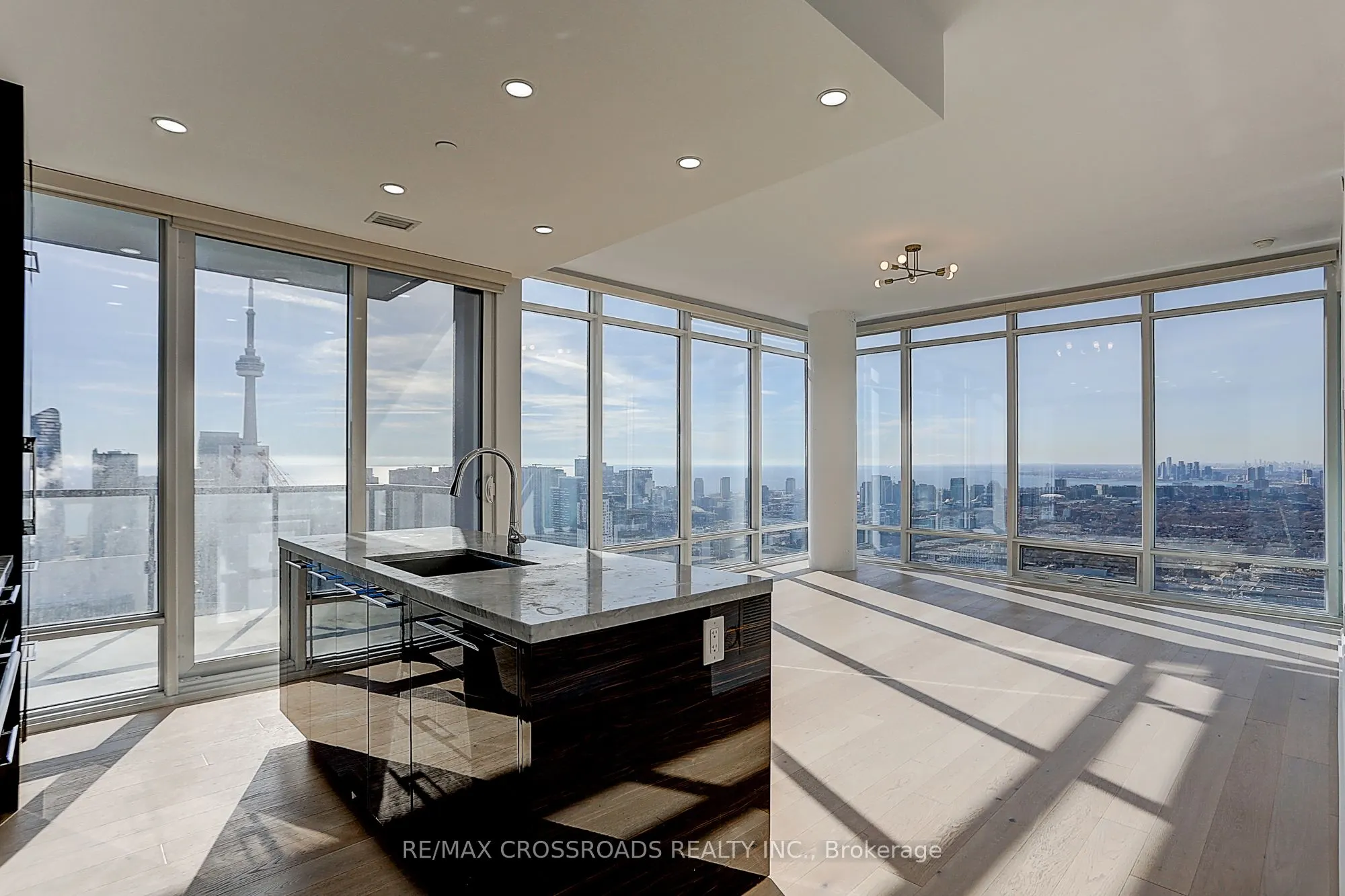 488 University Avenue, #4310