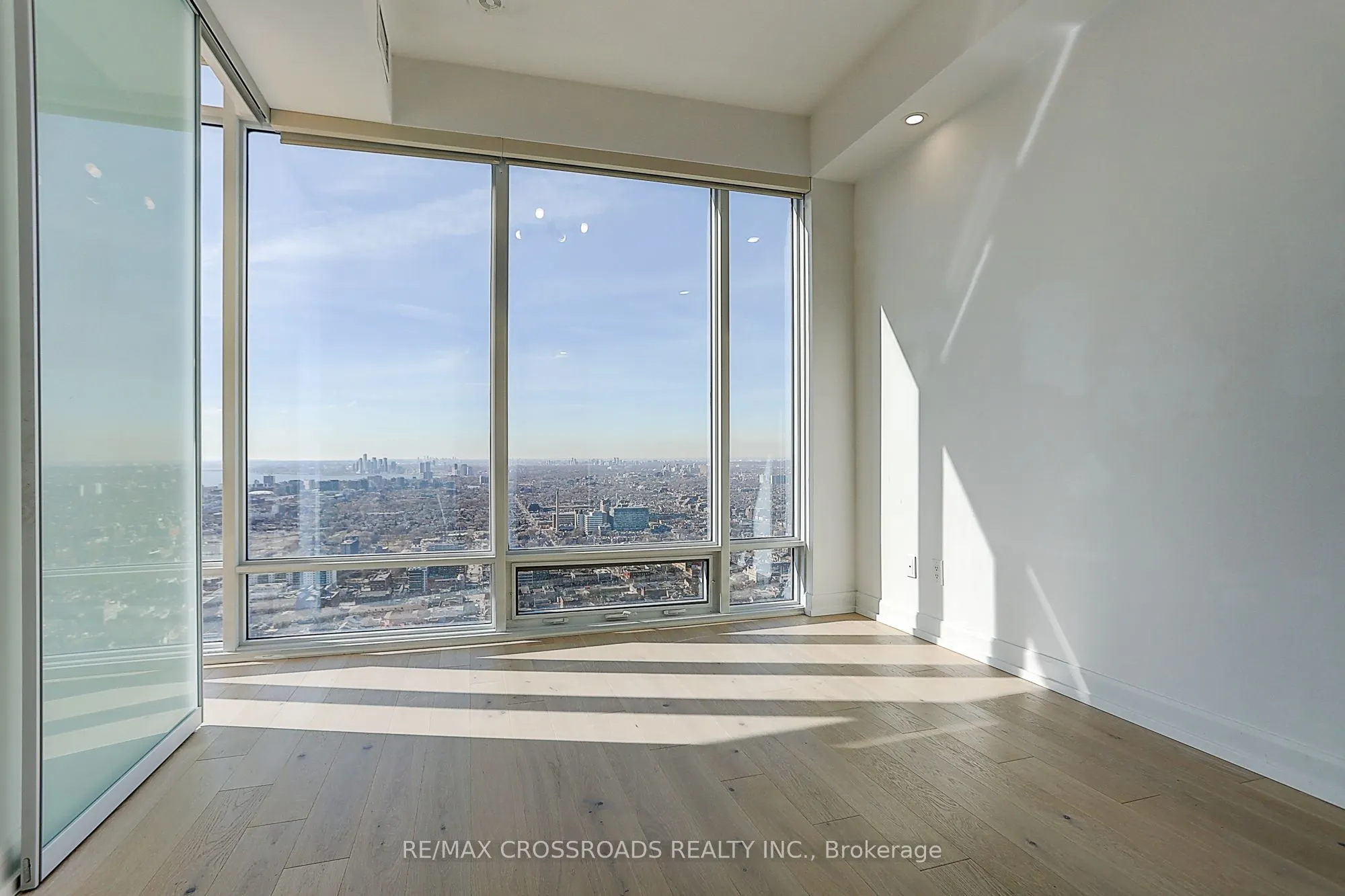 488 University Avenue, #4310