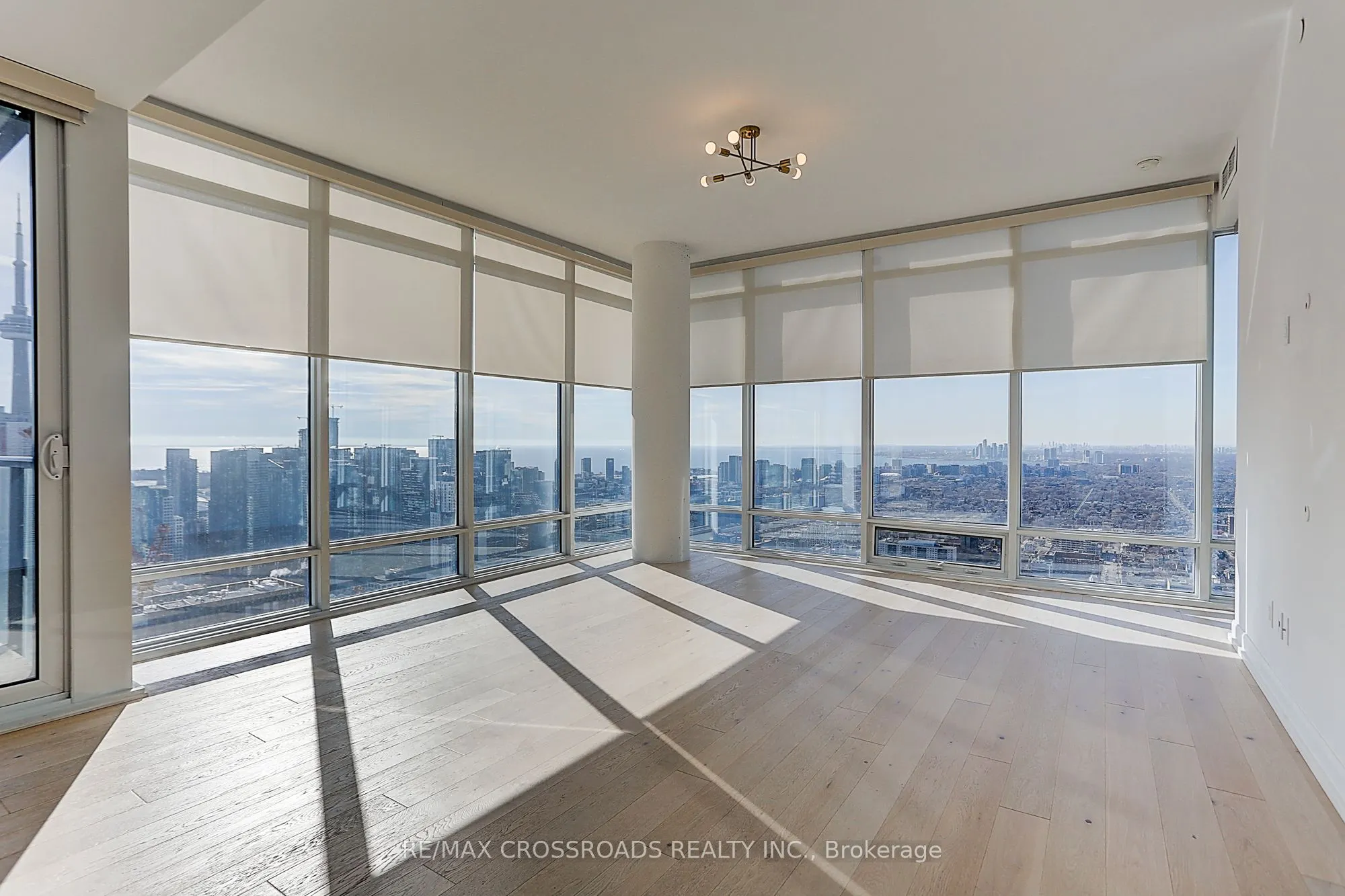 488 University Avenue, #4310