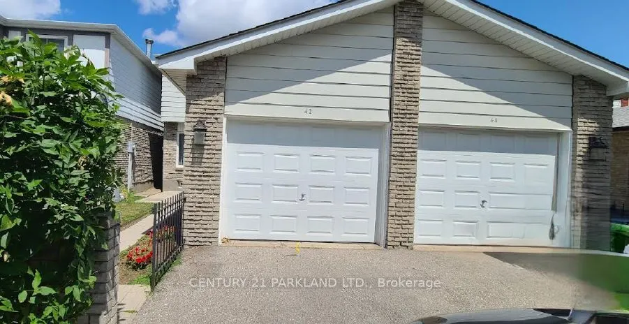 42 Antibes Drive, #42