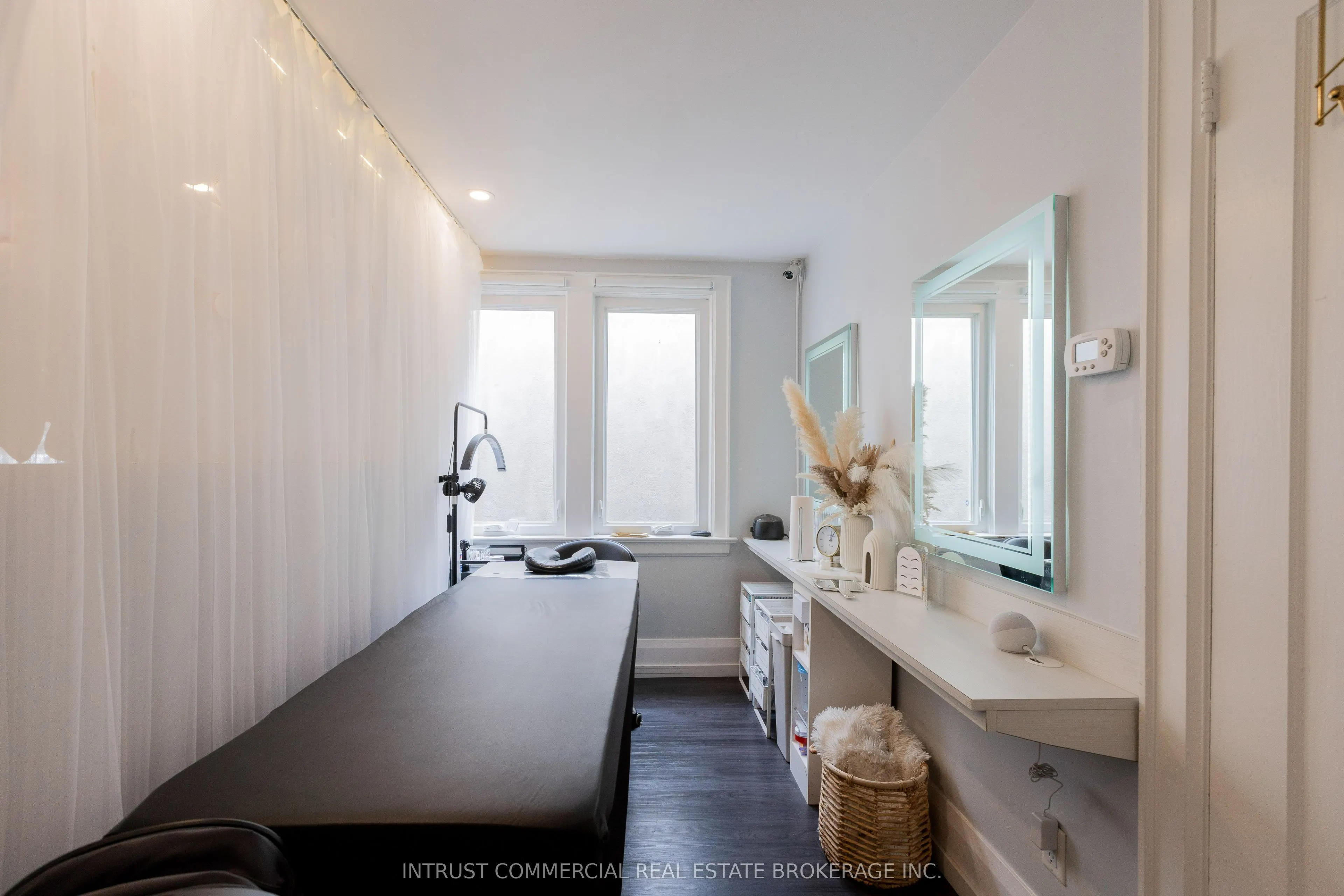 3248 Yonge Street