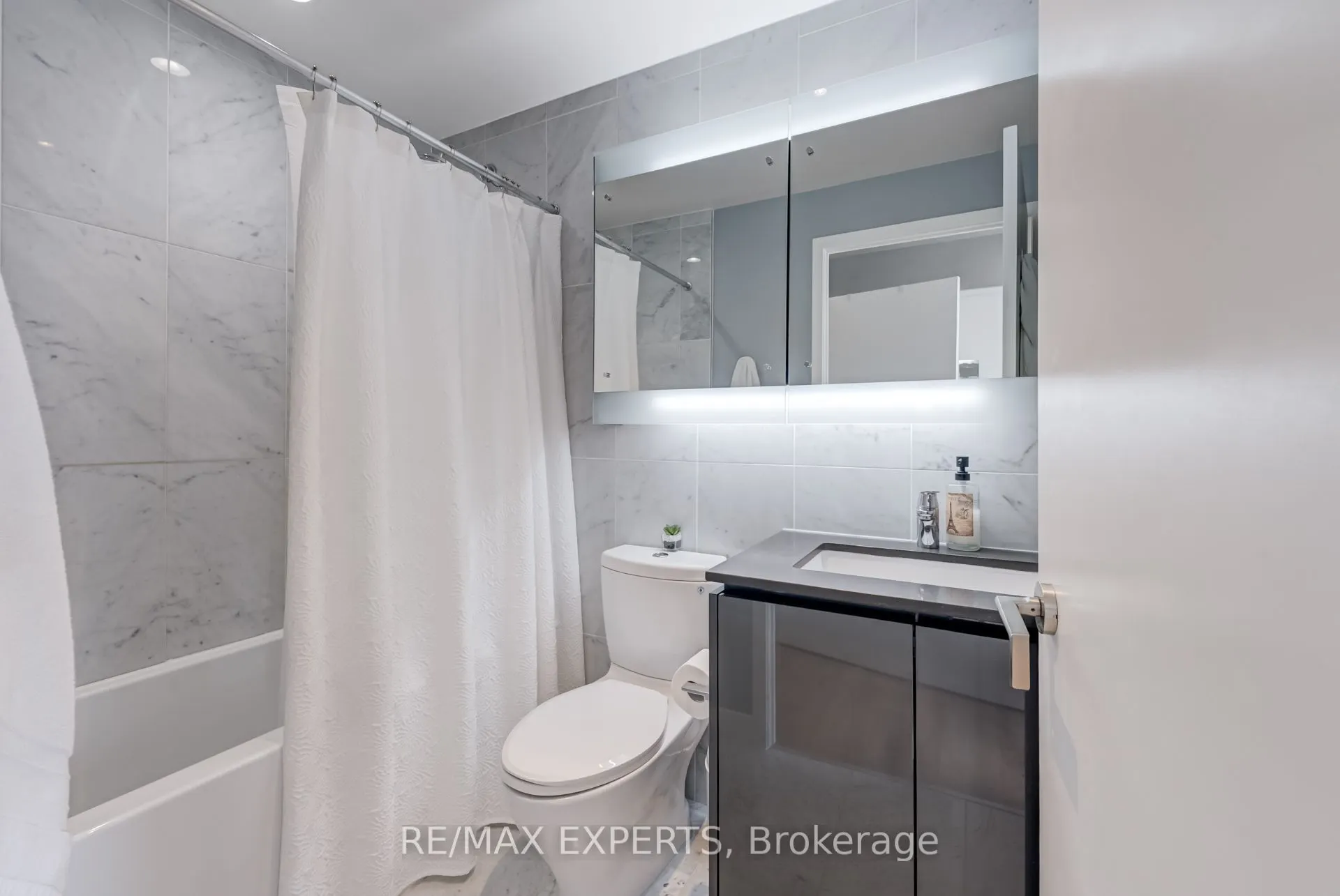117 McMahon Drive, #503