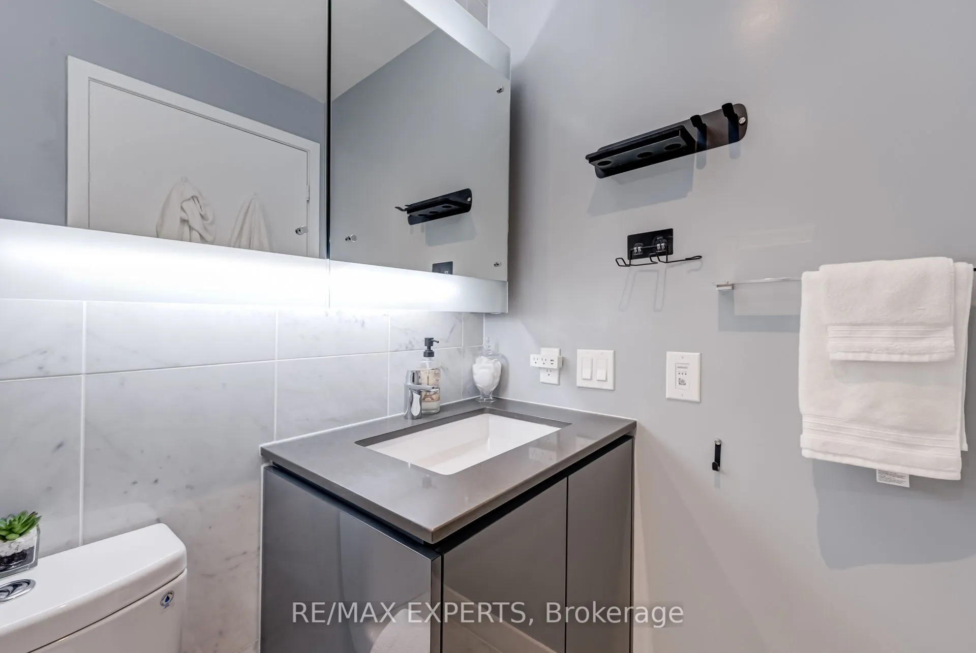 117 McMahon Drive, #503