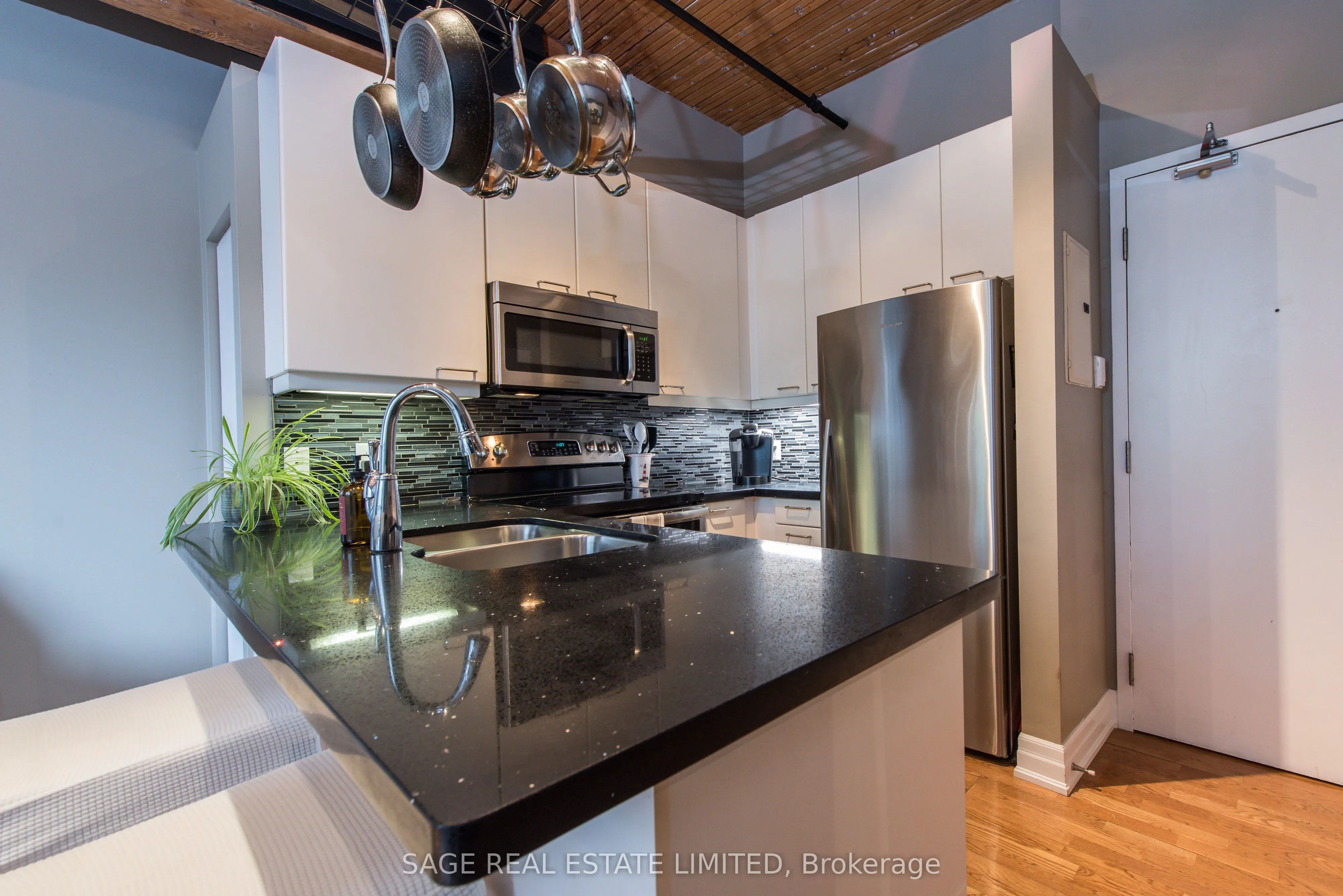 781 King Street W, #504
