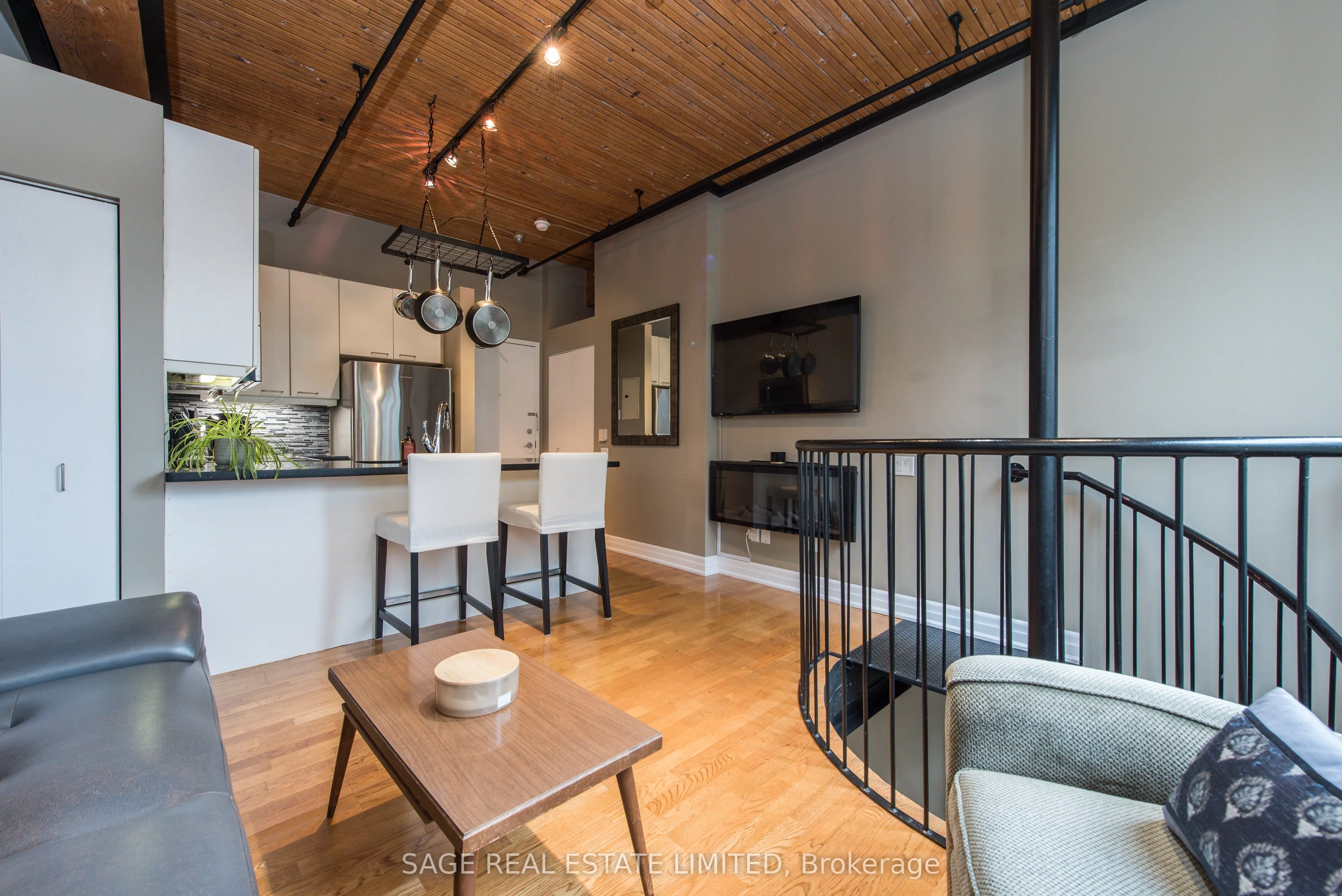 781 King Street W, #504