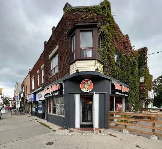 3233 Yonge Street