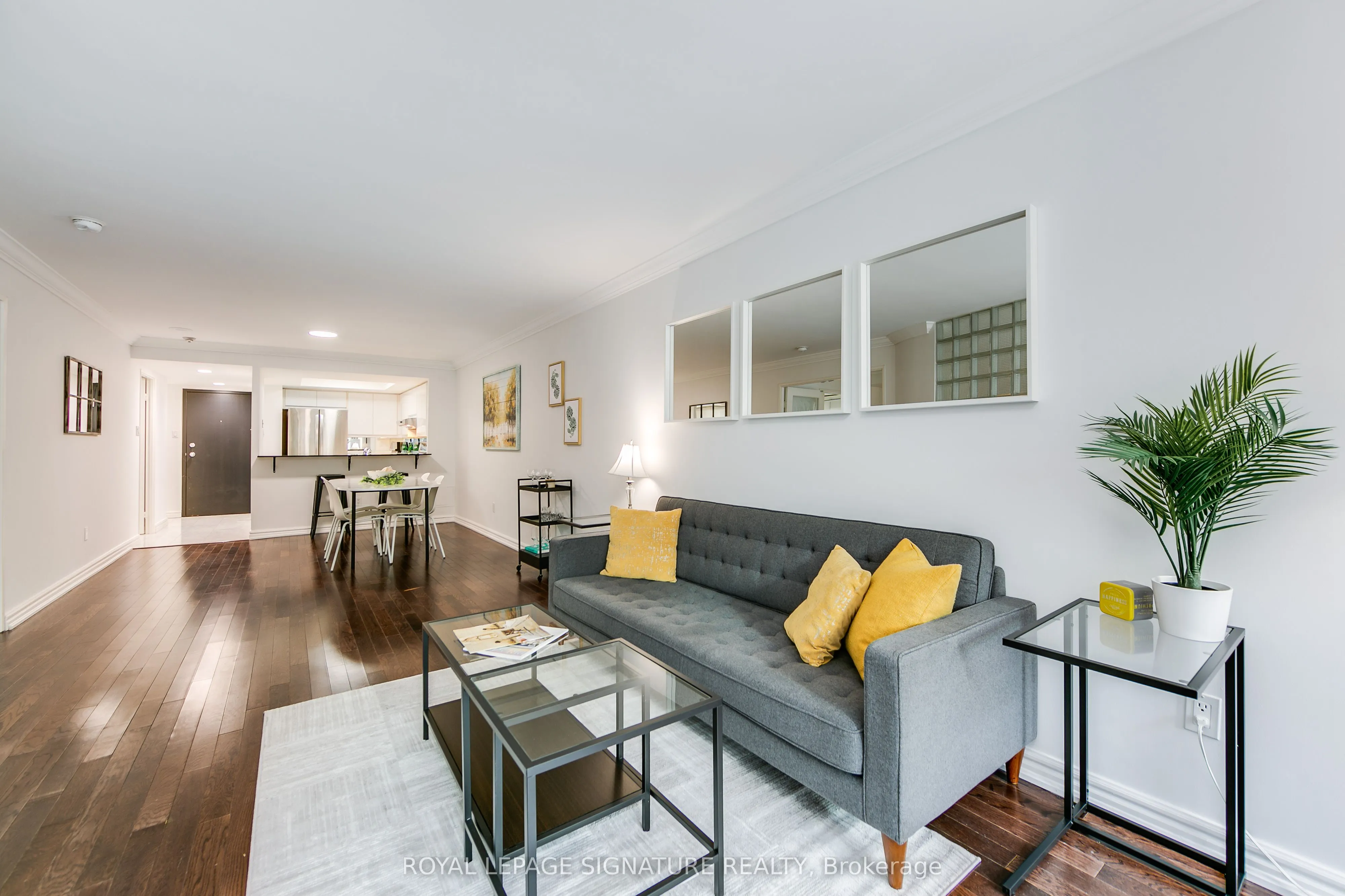 33 University Avenue, #605
