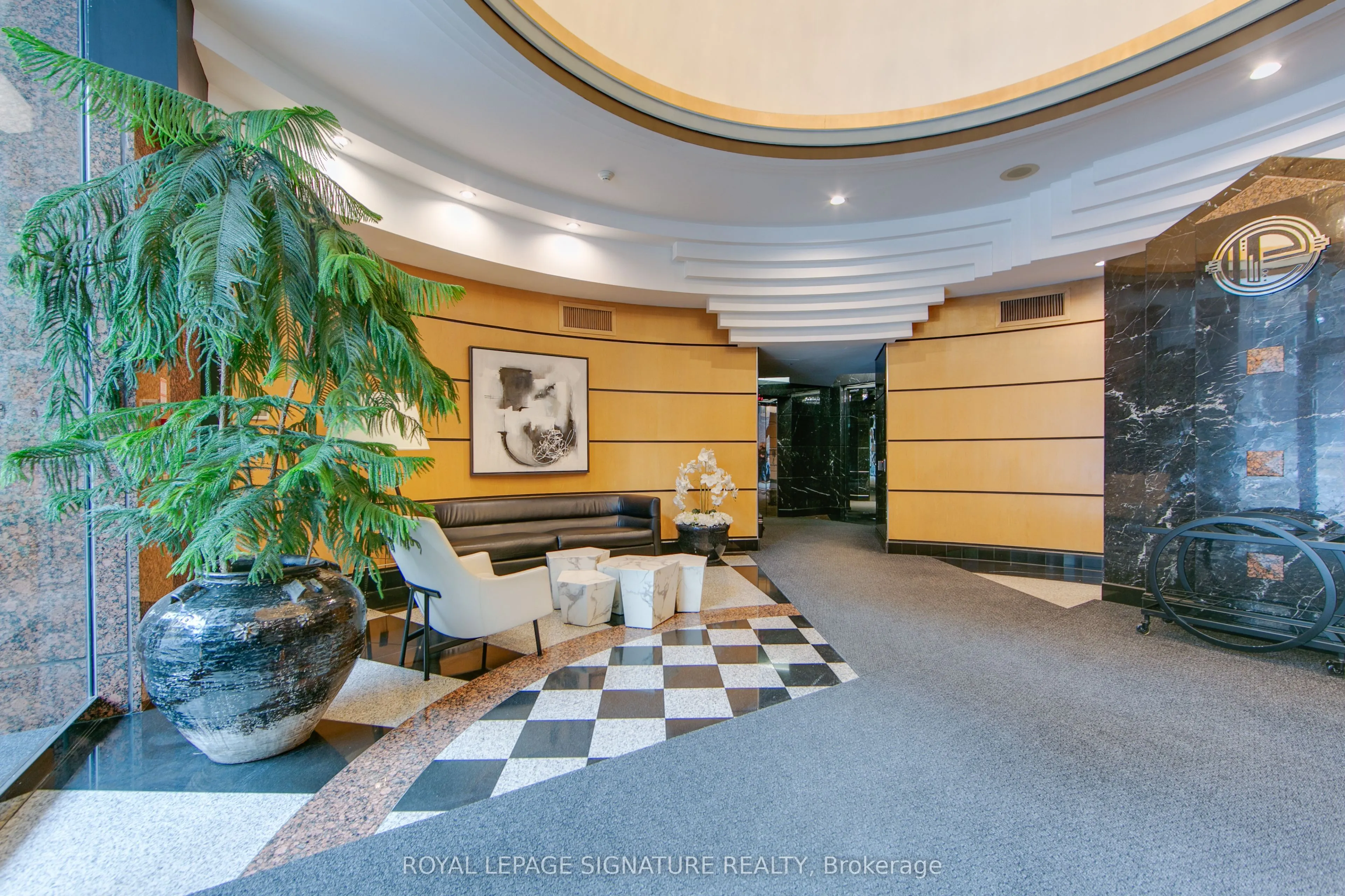 33 University Avenue, #605