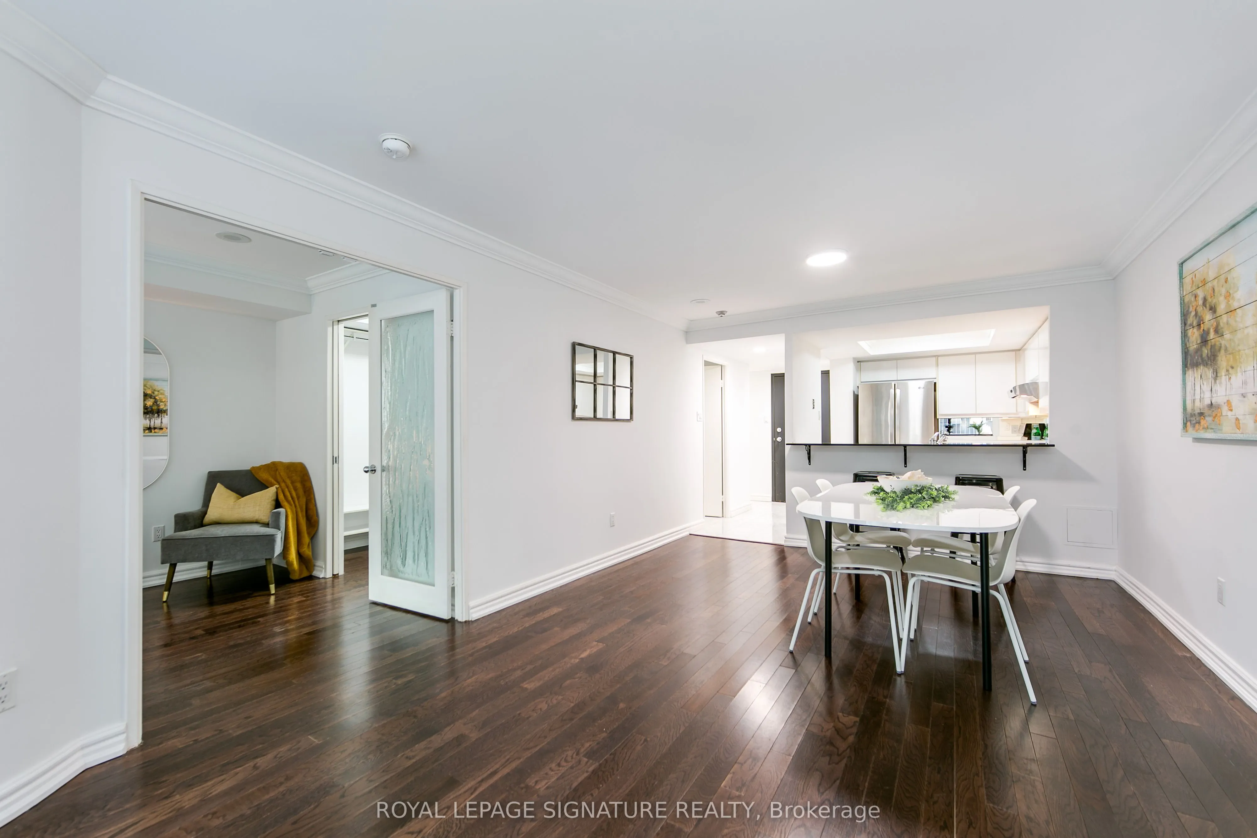 33 University Avenue, #605
